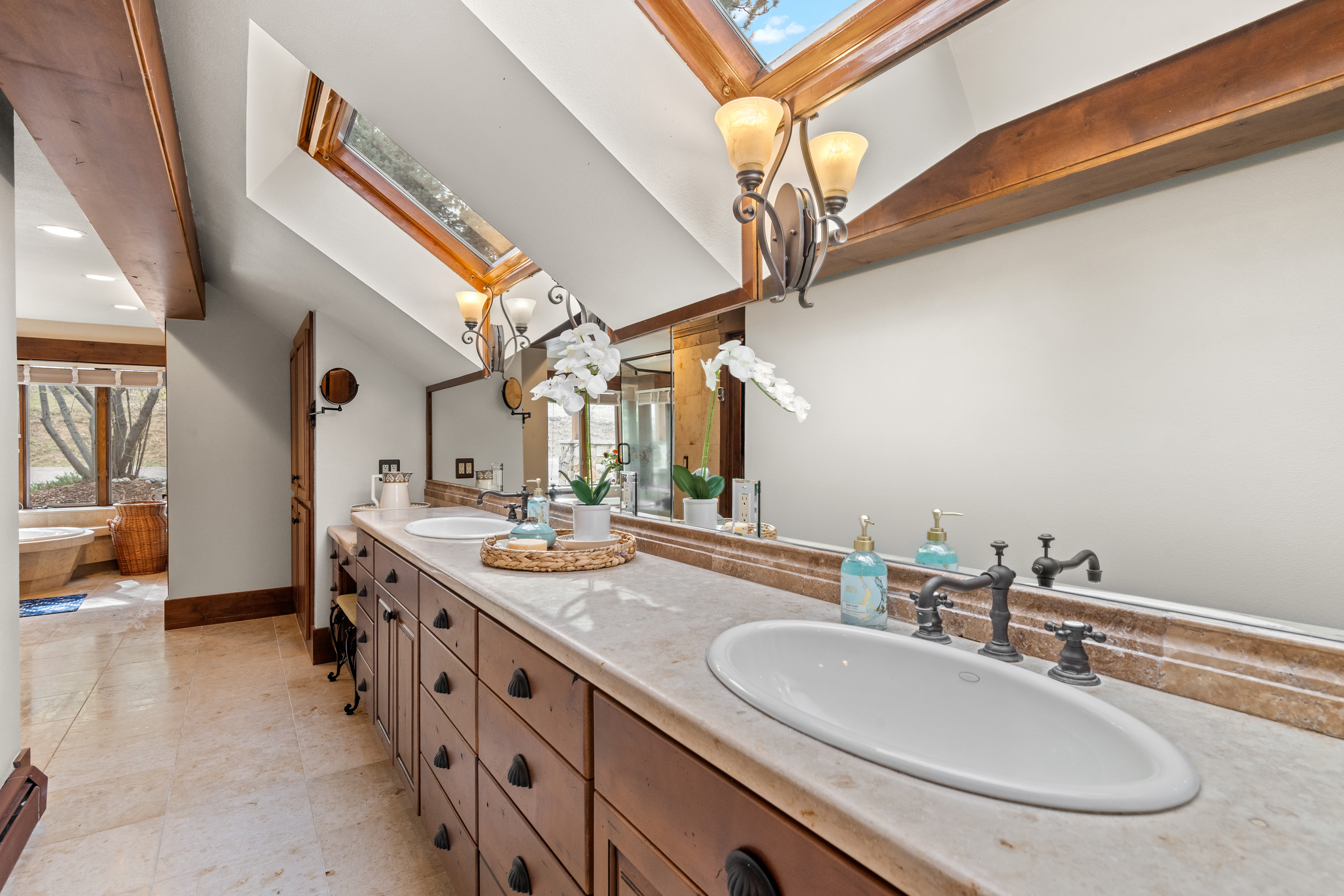  Exceptional Mountain Estate - 物件實景