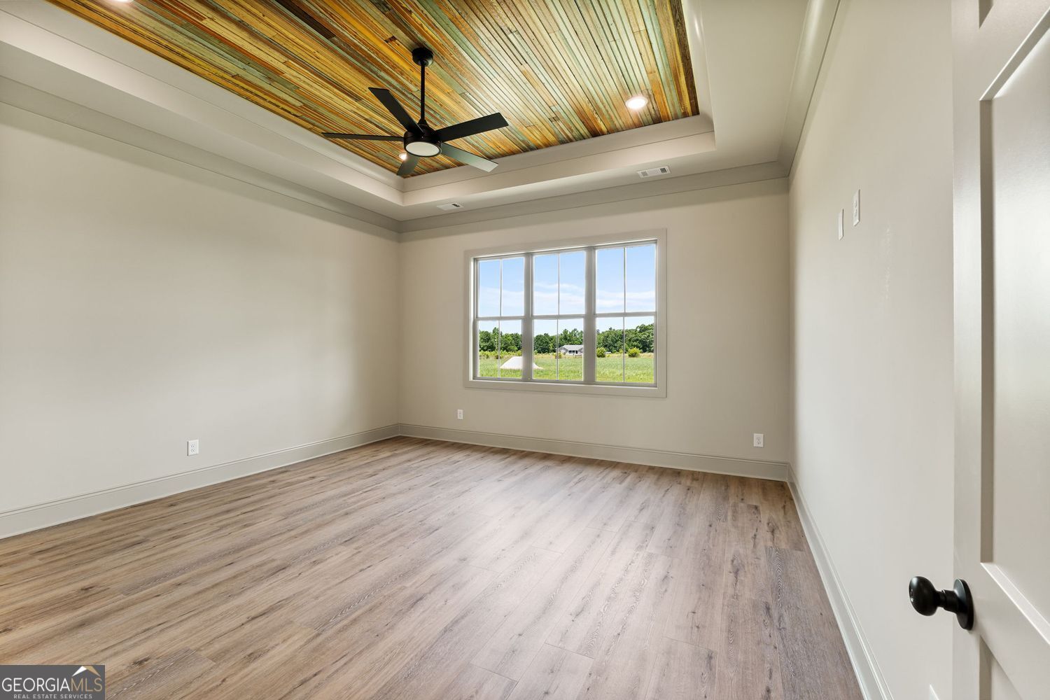 Barnesville, Georgia, 30204, United States, 4 Bedrooms Bedrooms, ,4 BathroomsBathrooms,Residential,For Sale,1859090