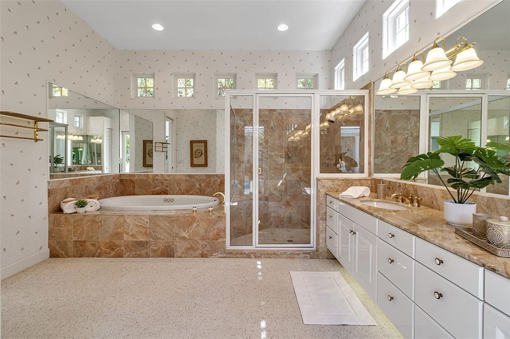 Osprey, Florida, 34229, United States, 4 Bedrooms Bedrooms, ,3 BathroomsBathrooms,Residential,For Sale,1994888