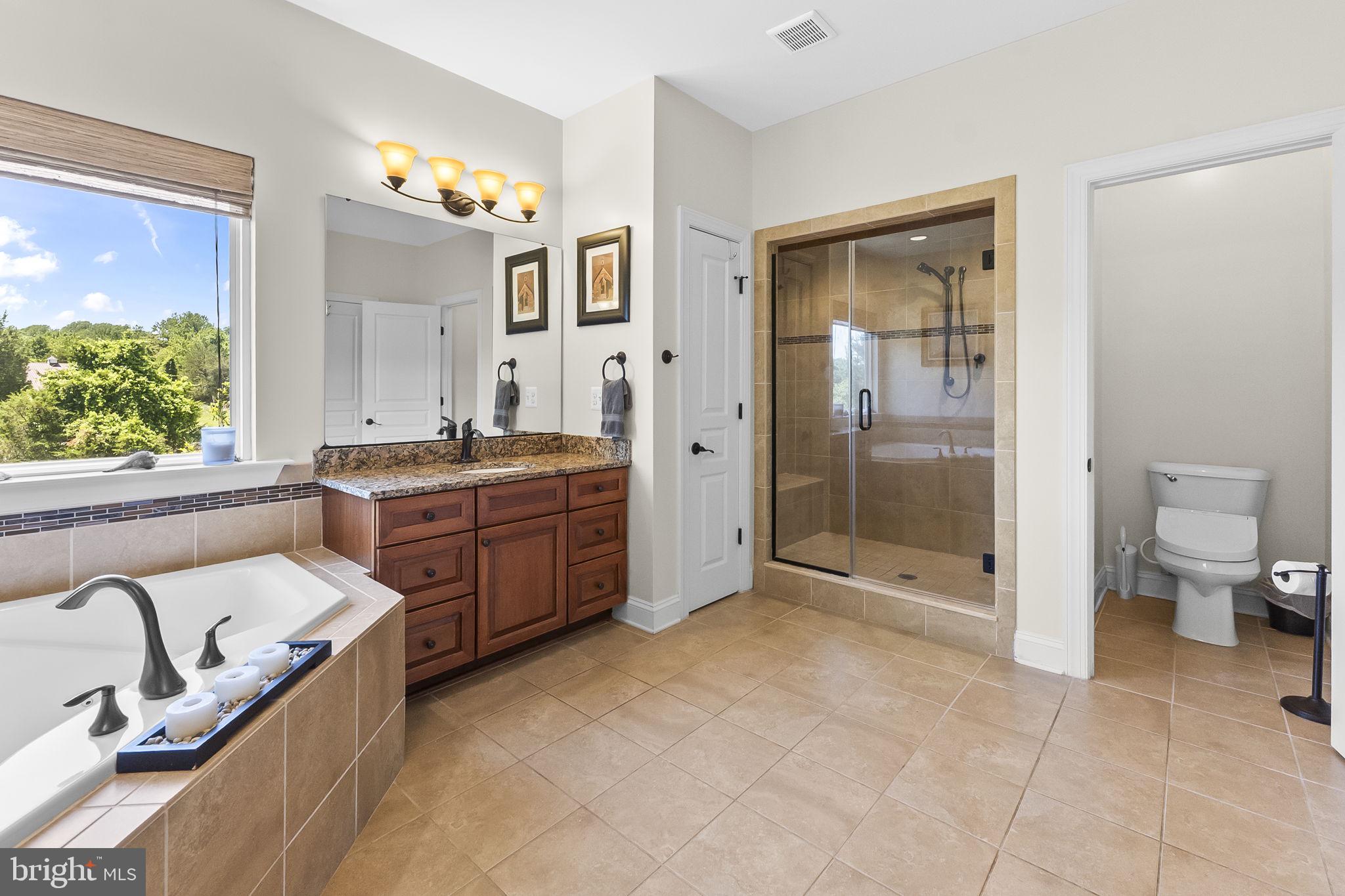 Owings, Maryland, 20736, United States, 6 Bedrooms Bedrooms, ,6 BathroomsBathrooms,Residential,For Sale,2049408