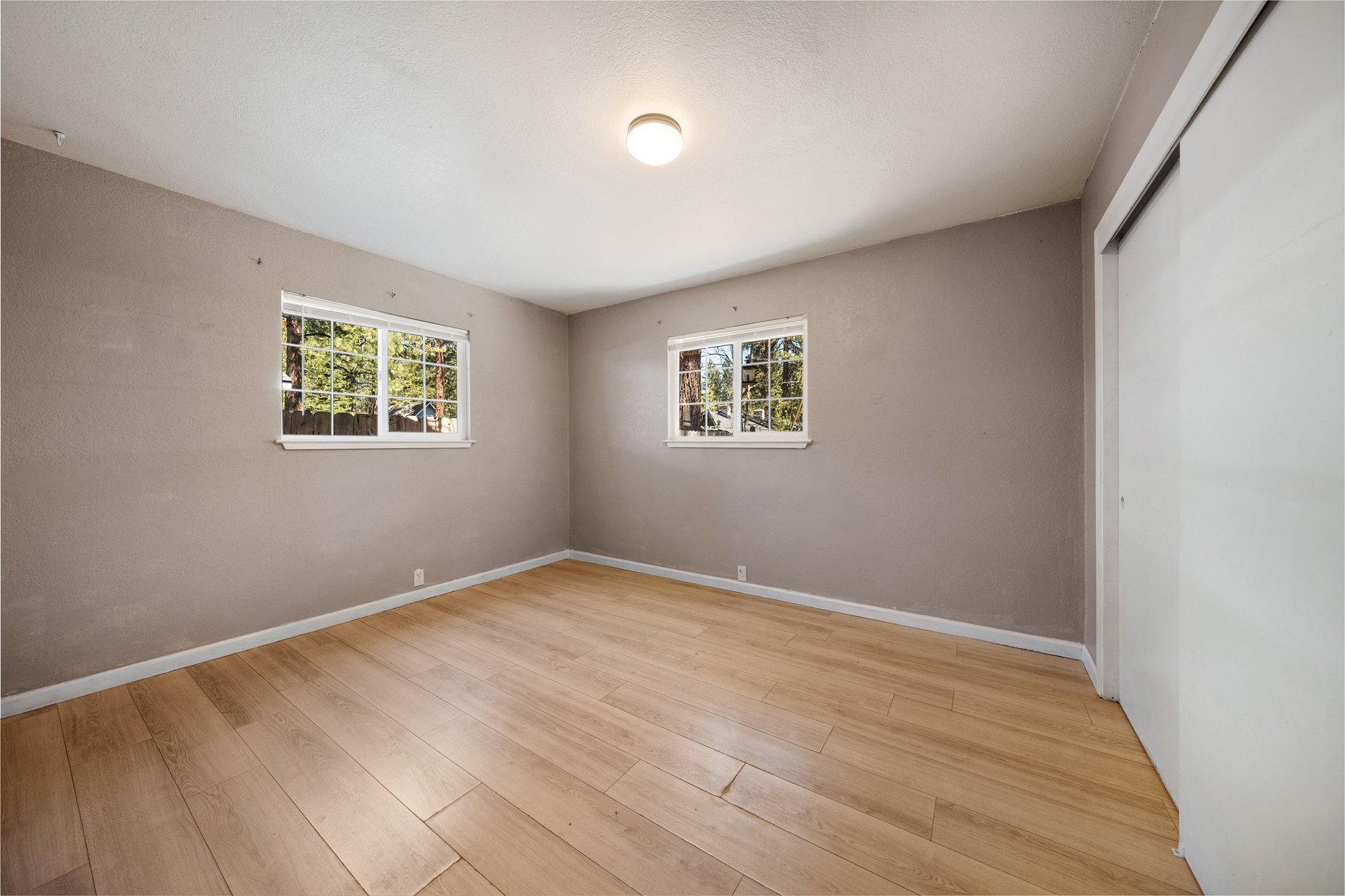  Income-Producing Duplex in South Lake Tahoe - 物件實景