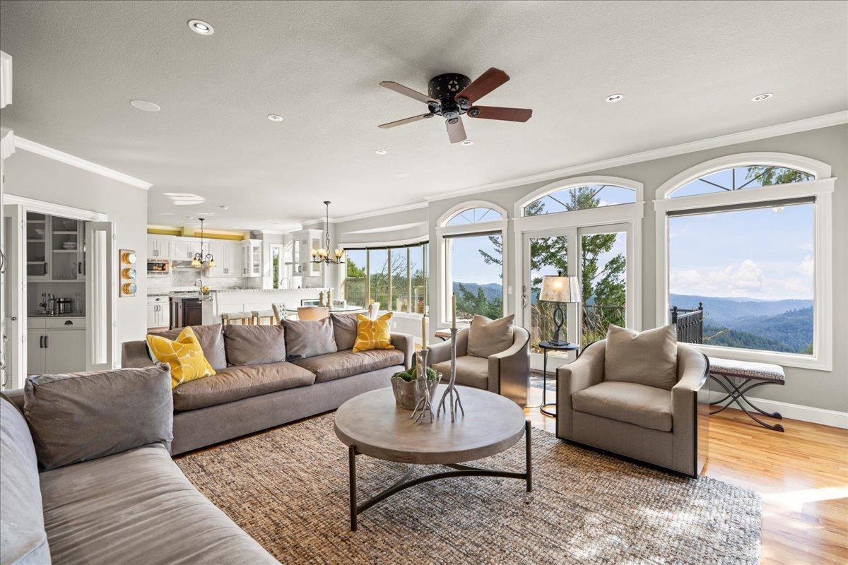 Los Gatos, California, 95033, United States, 5 Bedrooms Bedrooms, ,4 BathroomsBathrooms,Residential,For Sale,1744780