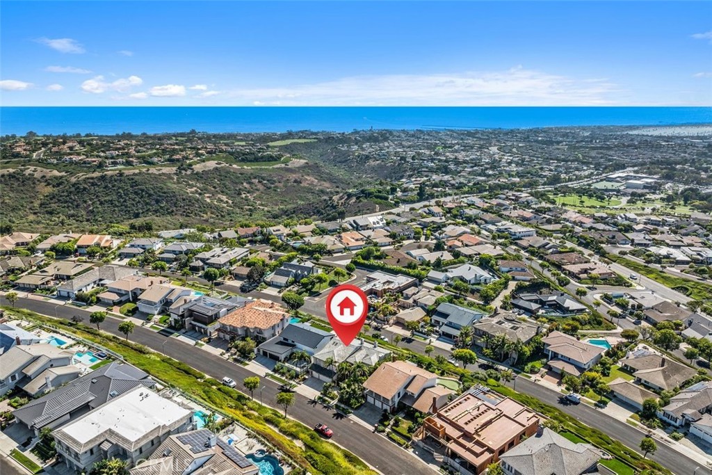 Corona del Mar, California, 92625, United States, 5 Bedrooms Bedrooms, ,5 BathroomsBathrooms,Residential,For Sale,1918419