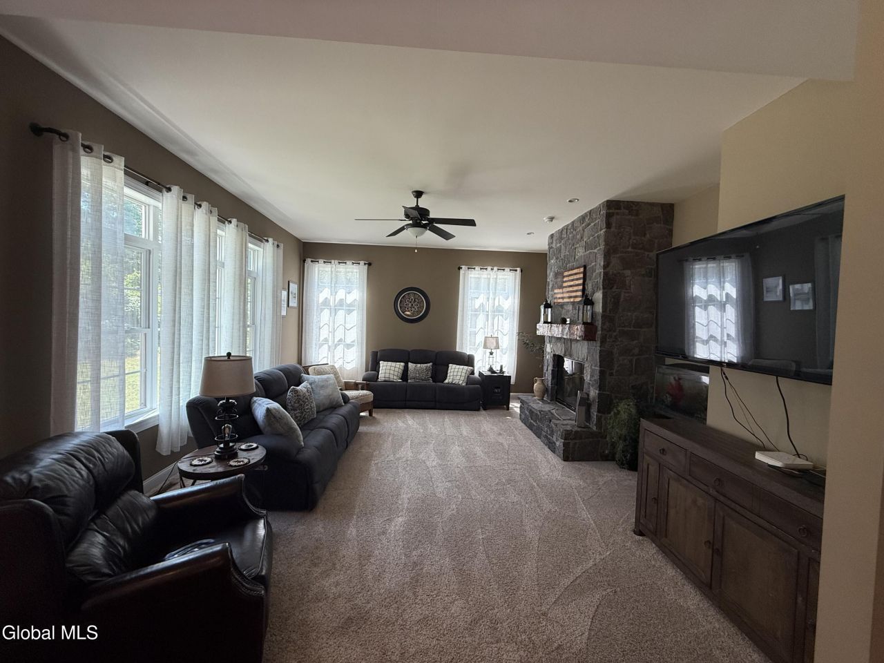 Queensbury, New York, 12804, United States, 4 Bedrooms Bedrooms, ,4 BathroomsBathrooms,Residential,For Sale,1908920