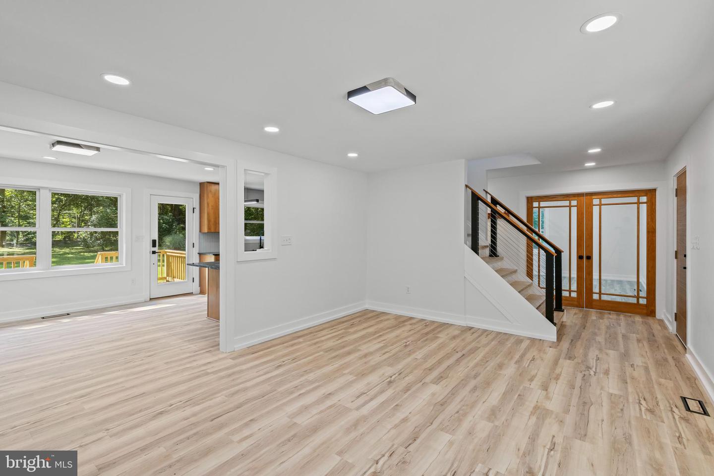 Annapolis, Maryland, 21401, United States, 5 Bedrooms Bedrooms, ,4 BathroomsBathrooms,Residential,For Sale,1942108