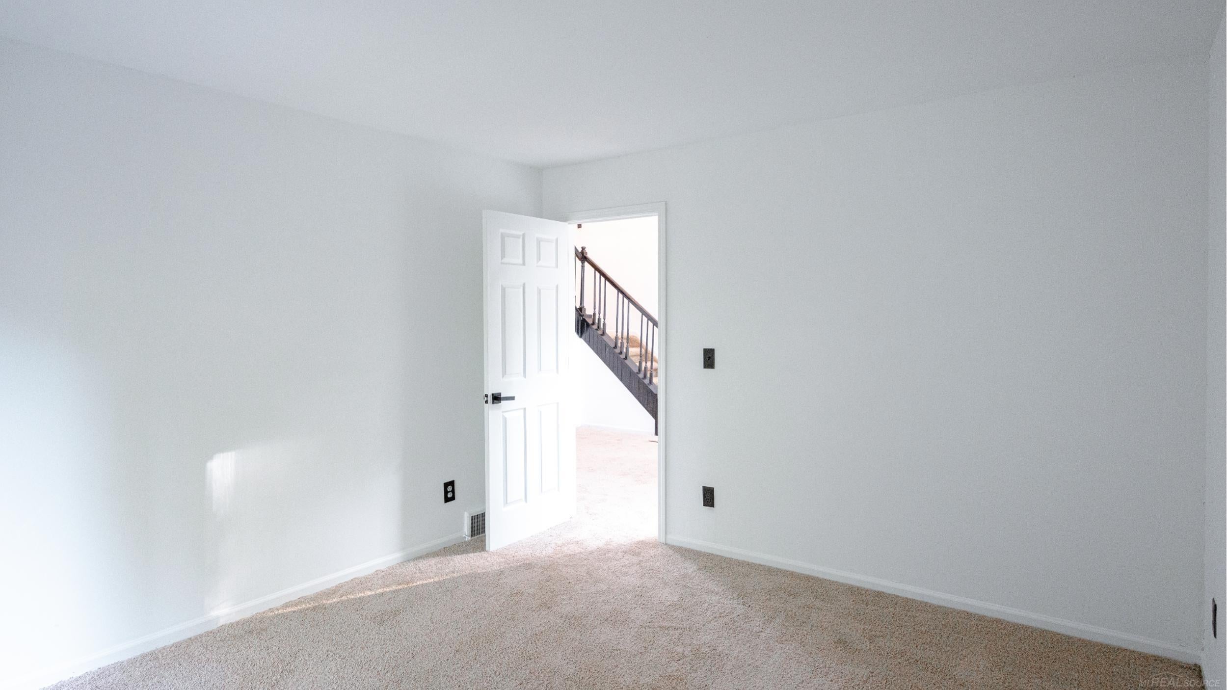 Columbus, Michigan, 48063, United States, 3 Bedrooms Bedrooms, ,3 BathroomsBathrooms,Residential,For Sale,1974296