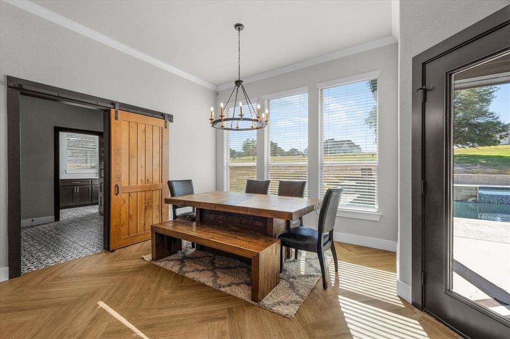 Weatherford, Texas, 76088, United States, 4 Bedrooms Bedrooms, ,4 BathroomsBathrooms,Residential,For Sale,1975341