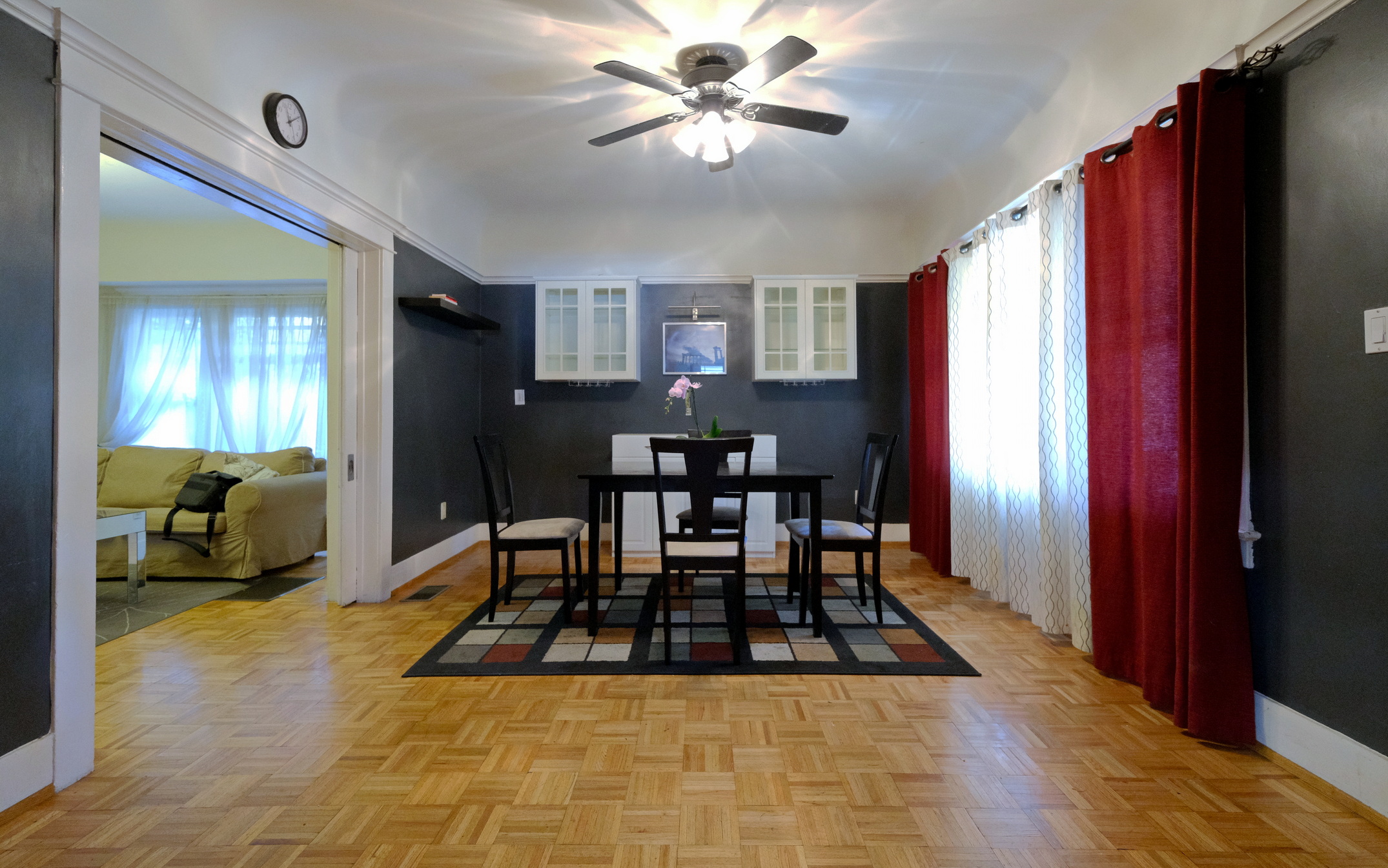 Los Angeles, California, 90007, United States, 2 Bedrooms Bedrooms, ,1 BathroomBathrooms,Residential,For Sale,1737076
