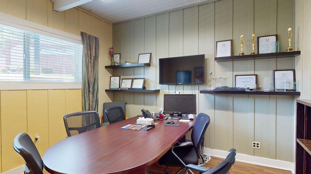 Grass Valley, California, 95945, United States, 2 Bedrooms Bedrooms, ,3 BathroomsBathrooms,Residential,For Sale,1976579