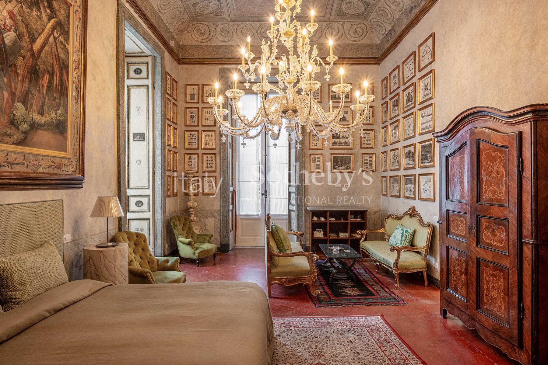  Monumental historic mansion in the heart of Naples - 物件實景