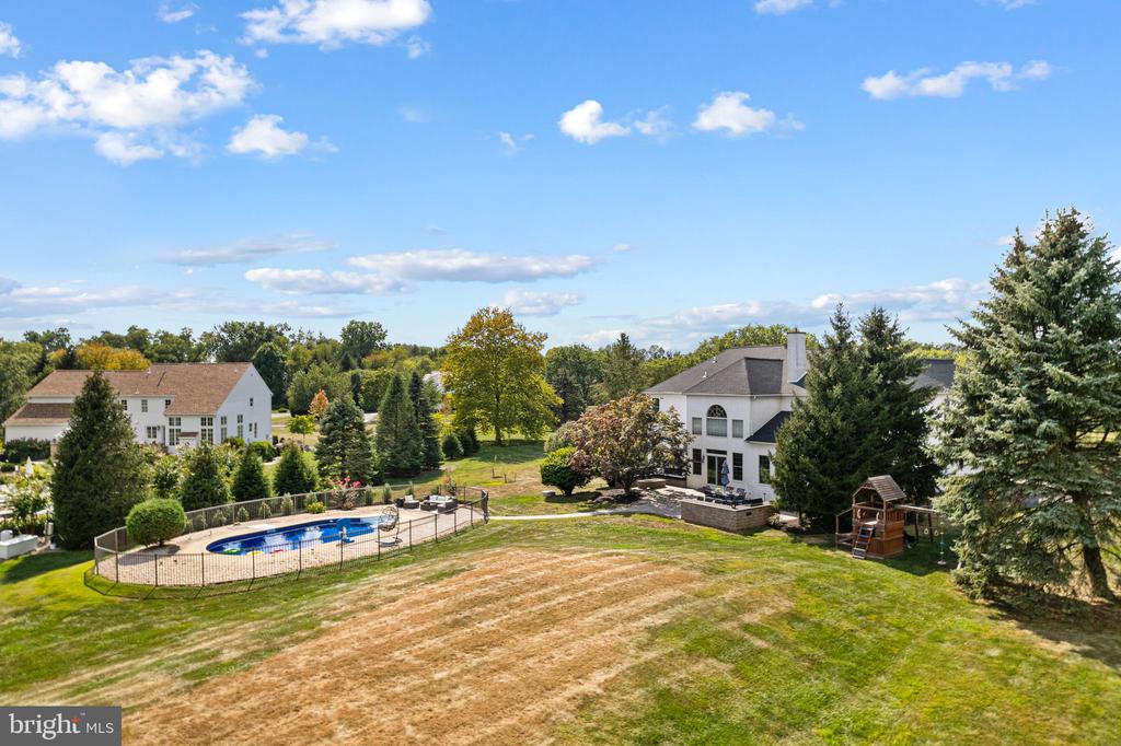 Newtown, Pennsylvania, 18940, United States, 4 Bedrooms Bedrooms, ,4 BathroomsBathrooms,Residential,For Sale,1941043