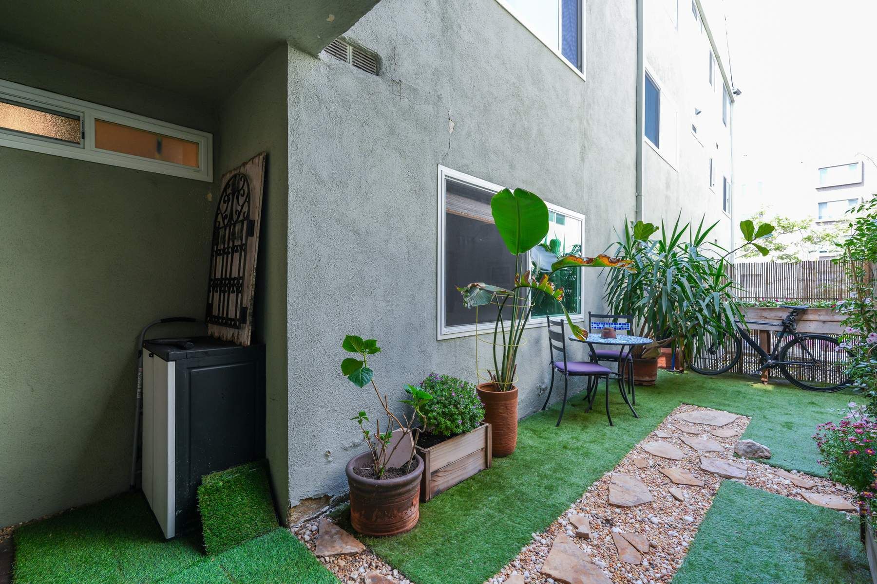  532 North Rossmore Avenue, #108 - 物件實景