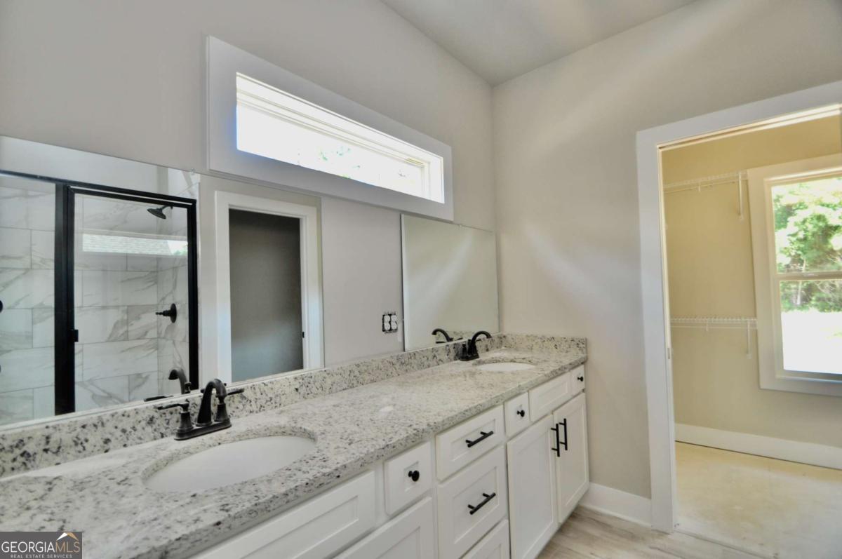 Tignall, Georgia, 30668, United States, 4 Bedrooms Bedrooms, ,4 BathroomsBathrooms,Residential,For Sale,1902116