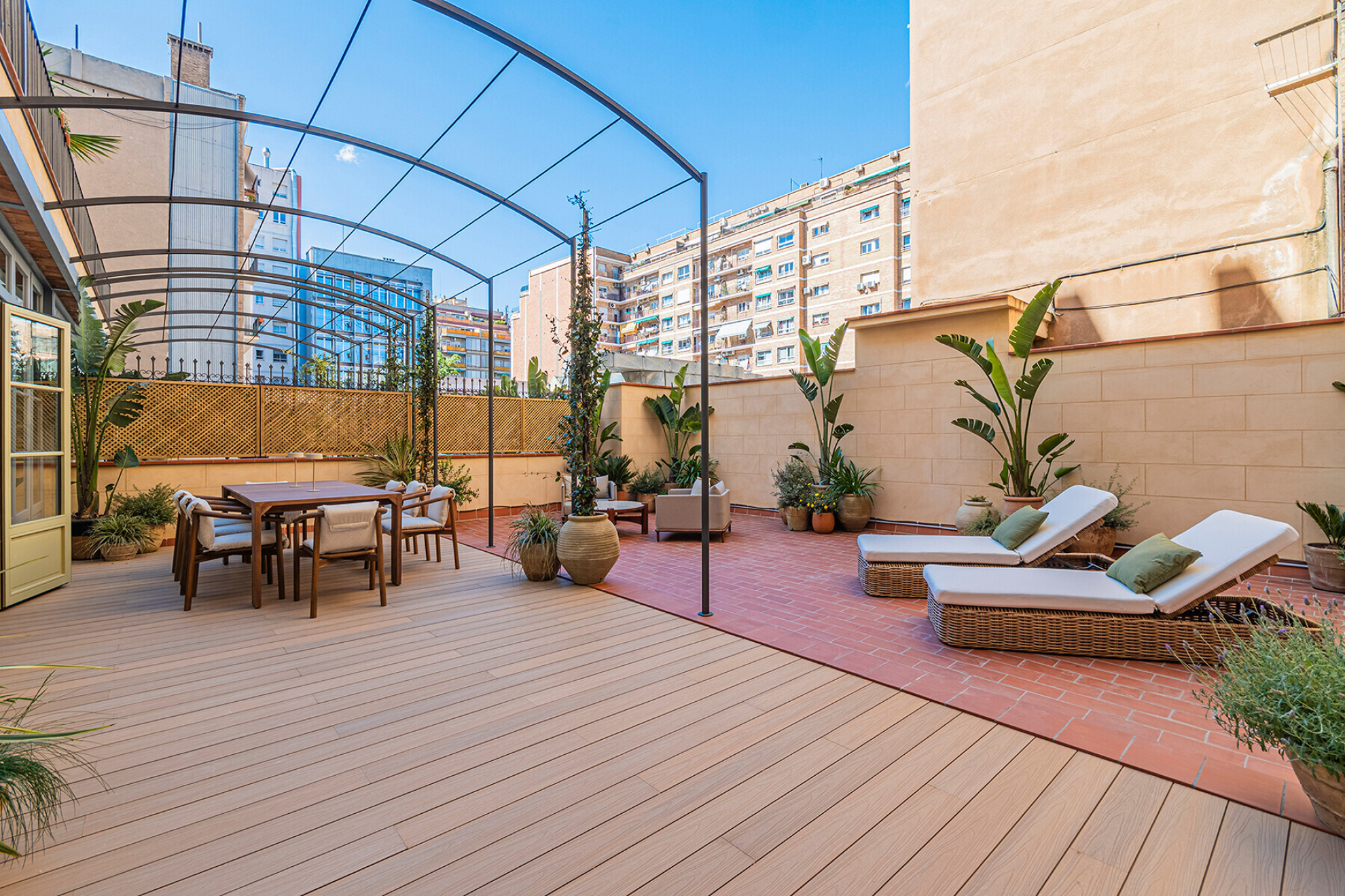  Wonderful brand new master with large 100m2 terrace - 物件實景
