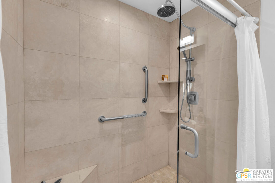 La Quinta, California, 92253, United States, 3 Bedrooms Bedrooms, ,2 BathroomsBathrooms,Residential,For Sale,1875772