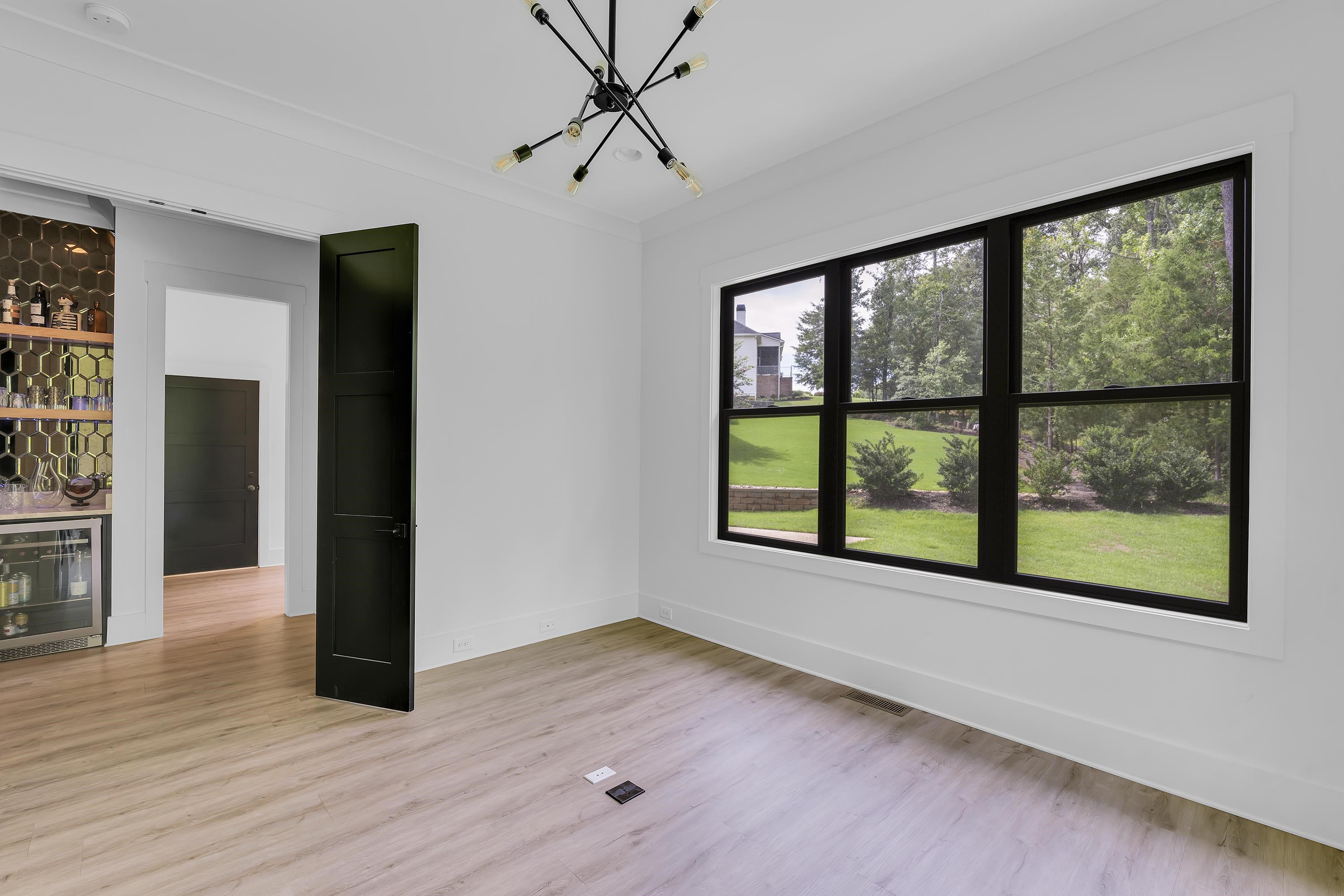 Simpsonville, South Carolina, 29681, United States, 5 Bedrooms Bedrooms, ,5 BathroomsBathrooms,Residential,For Sale,1913454