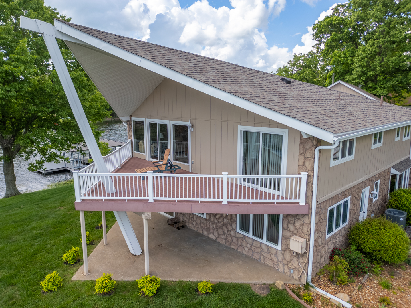 Marion, Illinois, 62959, United States, 3 Bedrooms Bedrooms, ,3 BathroomsBathrooms,Residential,For Sale,1936855