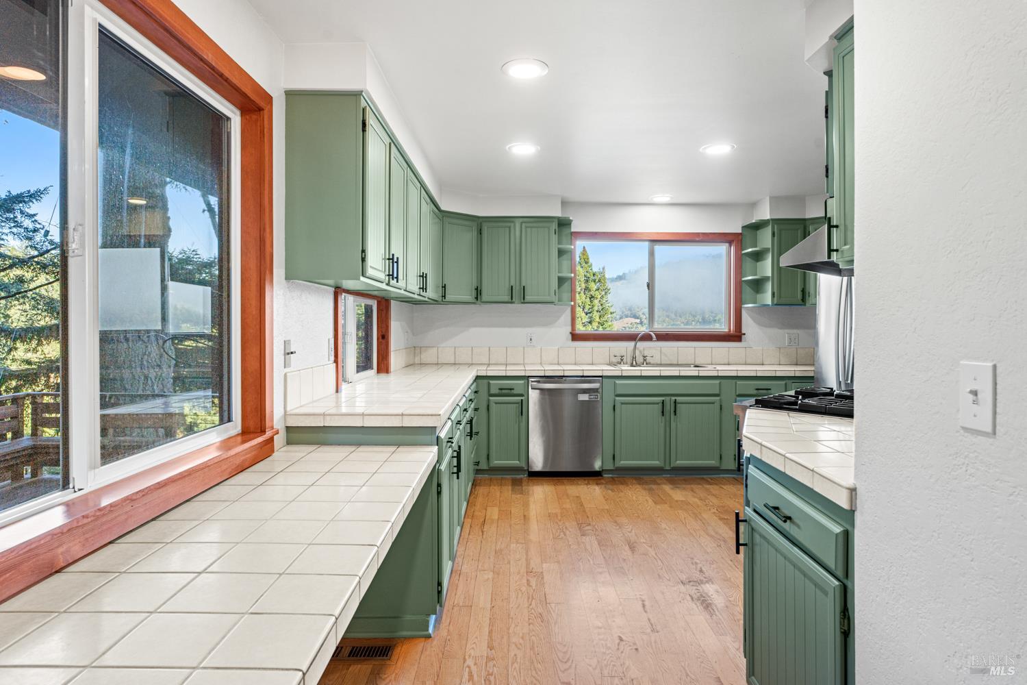 Philo, California, 95466, United States, 3 Bedrooms Bedrooms, ,3 BathroomsBathrooms,Residential,For Sale,1987364