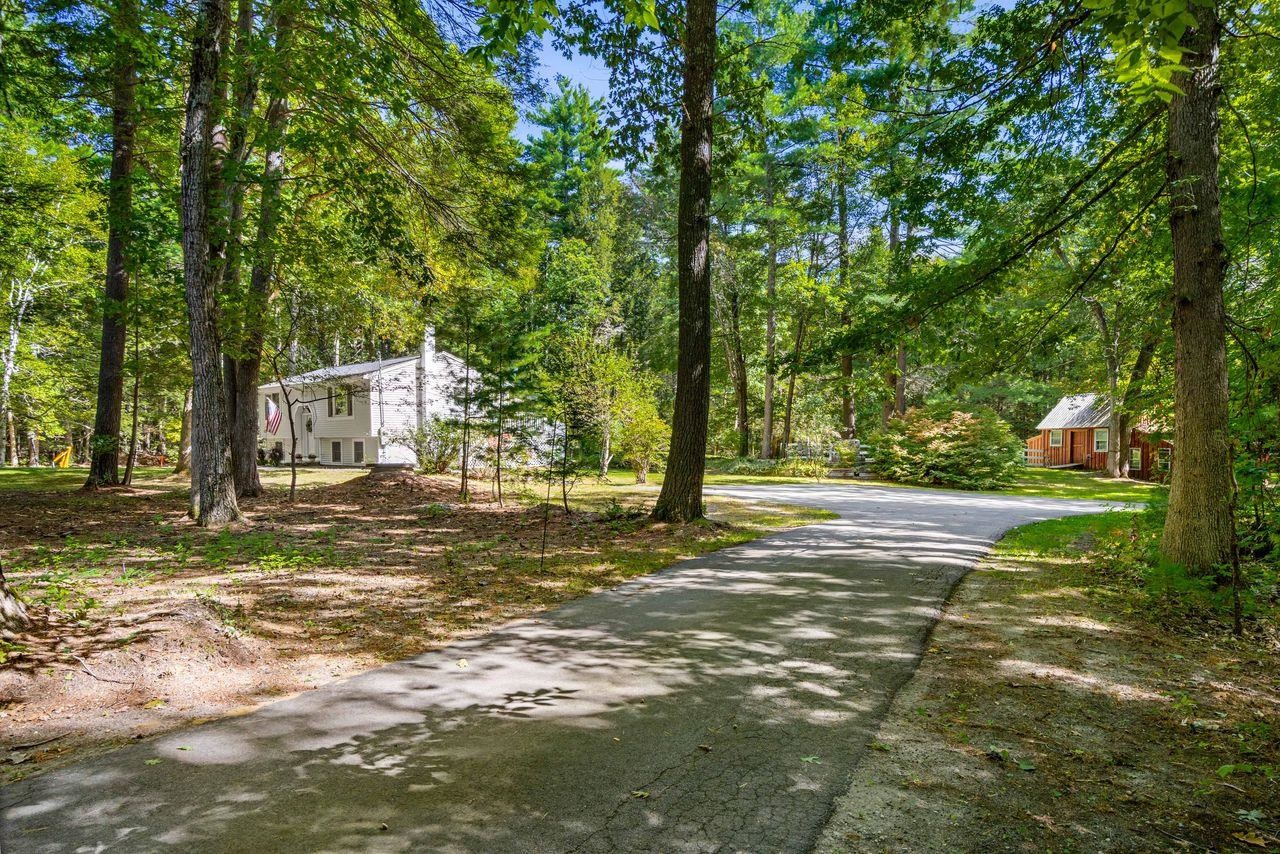 Amherst, New Hampshire, 03031, United States, 2 Bedrooms Bedrooms, ,1 BathroomBathrooms,Residential,For Sale,1996144