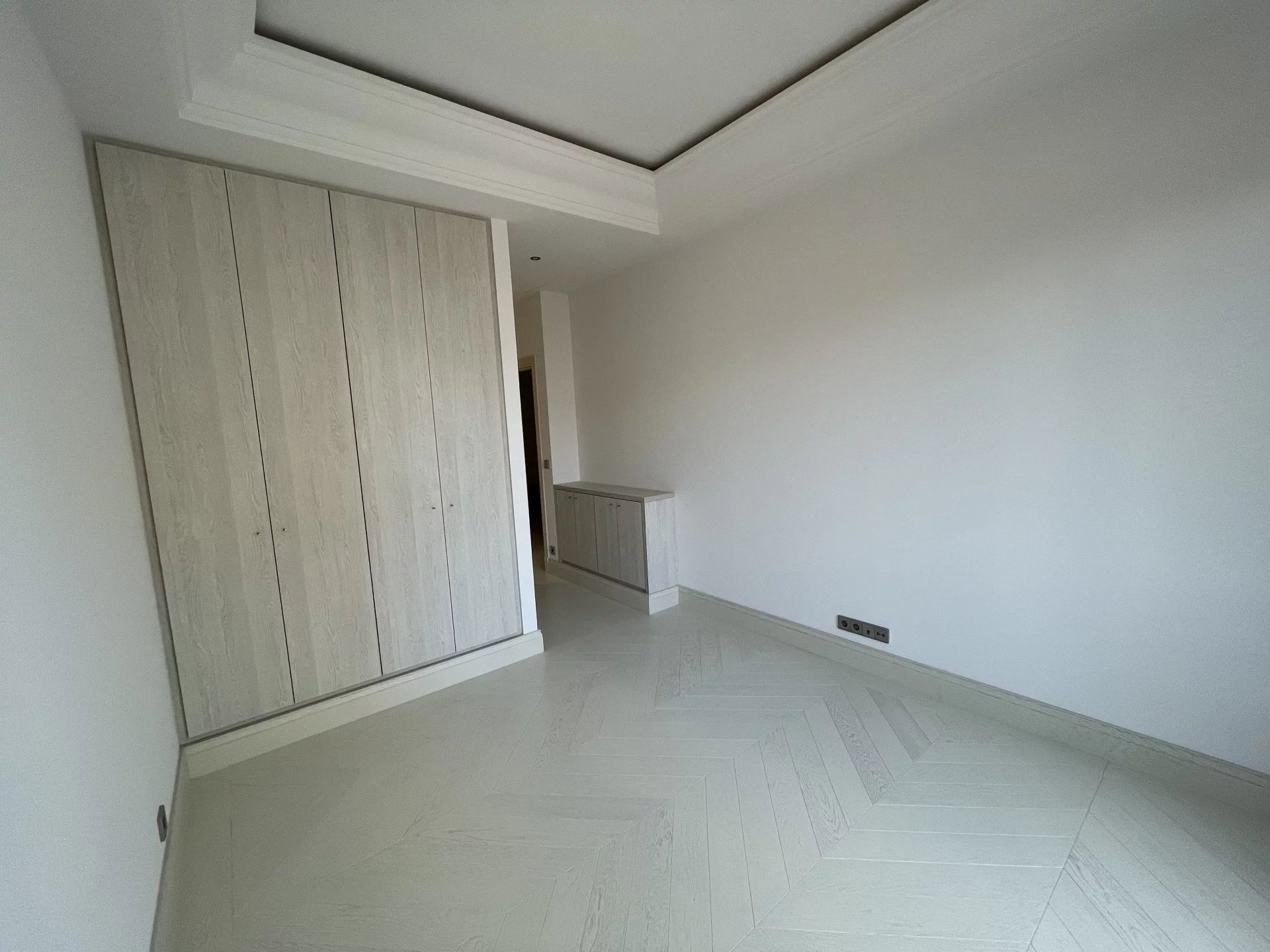 Monaco, 98000, MC, 3 Bedrooms Bedrooms, ,3 BathroomsBathrooms,Residential,For Sale,1608577