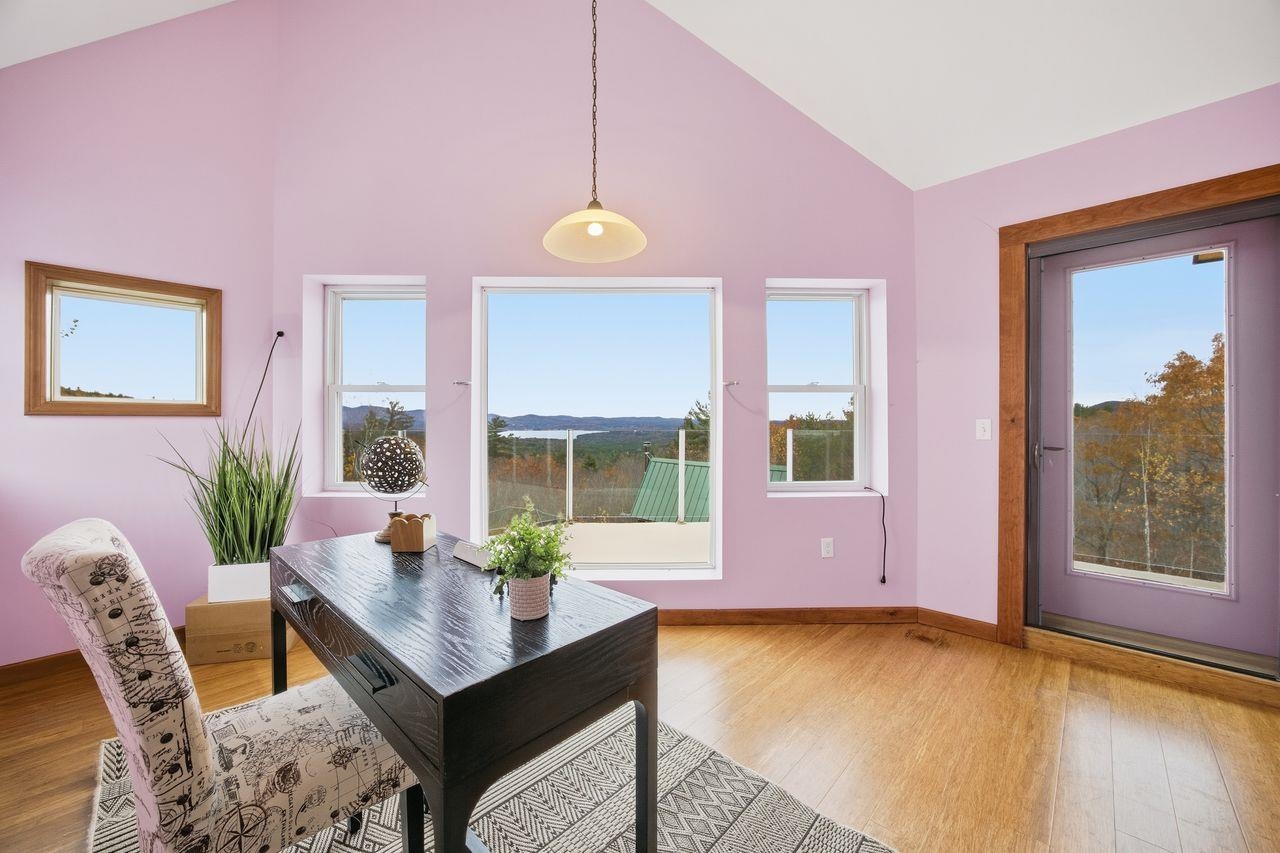 Meredith, New Hampshire, 03253, United States, 2 Bedrooms Bedrooms, ,3 BathroomsBathrooms,Residential,For Sale,1988258