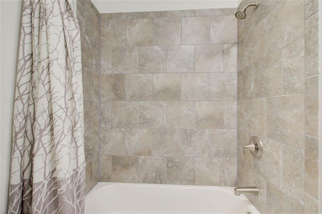 Alpharetta, Georgia, 30004, United States, 3 Bedrooms Bedrooms, ,3 BathroomsBathrooms,Residential,For Sale,1900894