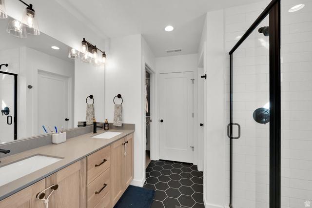 South Jordan, Utah, 84009, United States, 5 Bedrooms Bedrooms, ,4 BathroomsBathrooms,Residential,For Sale,2010357