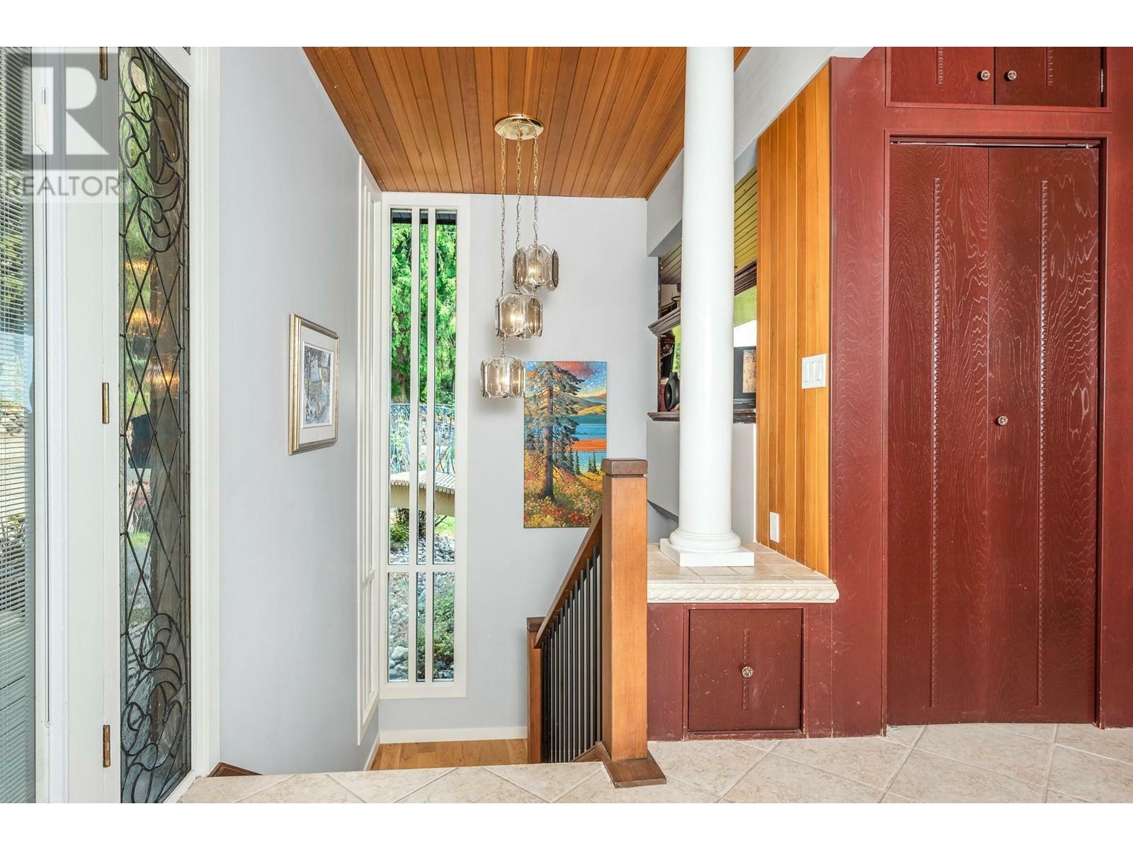 VERNON, British Columbia, V1H 1C8, CA, 5 Bedrooms Bedrooms, ,3 BathroomsBathrooms,Residential,For Sale,1838241