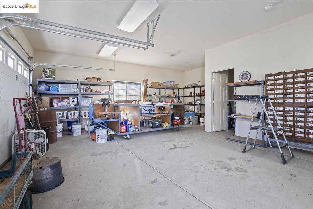 La Grange, California, 95311, United States, 3 Bedrooms Bedrooms, ,2 BathroomsBathrooms,Residential,For Sale,1982457