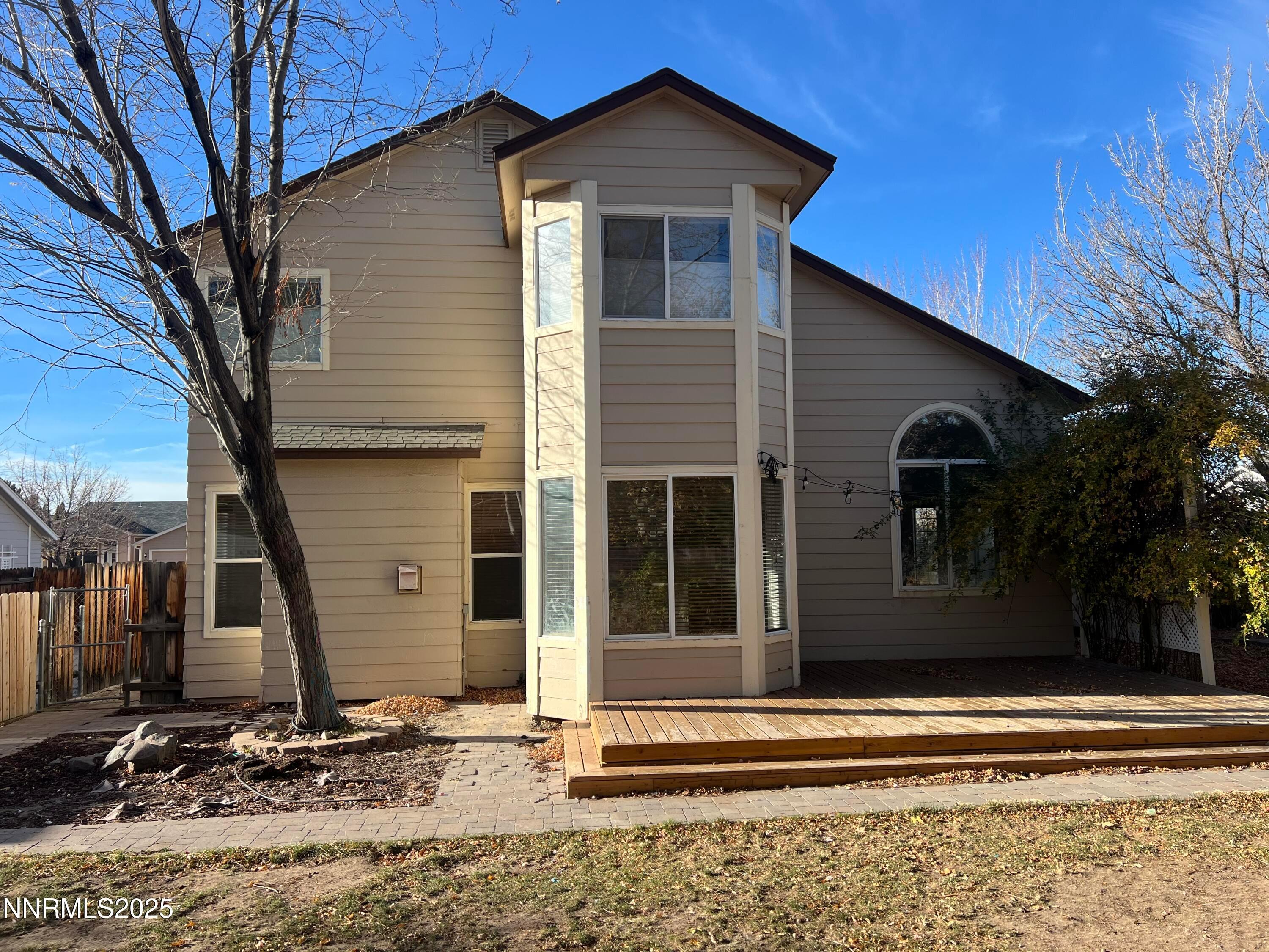 Sparks, Nevada, 89436, United States, 3 Bedrooms Bedrooms, ,3 BathroomsBathrooms,Residential,For Sale,1992114