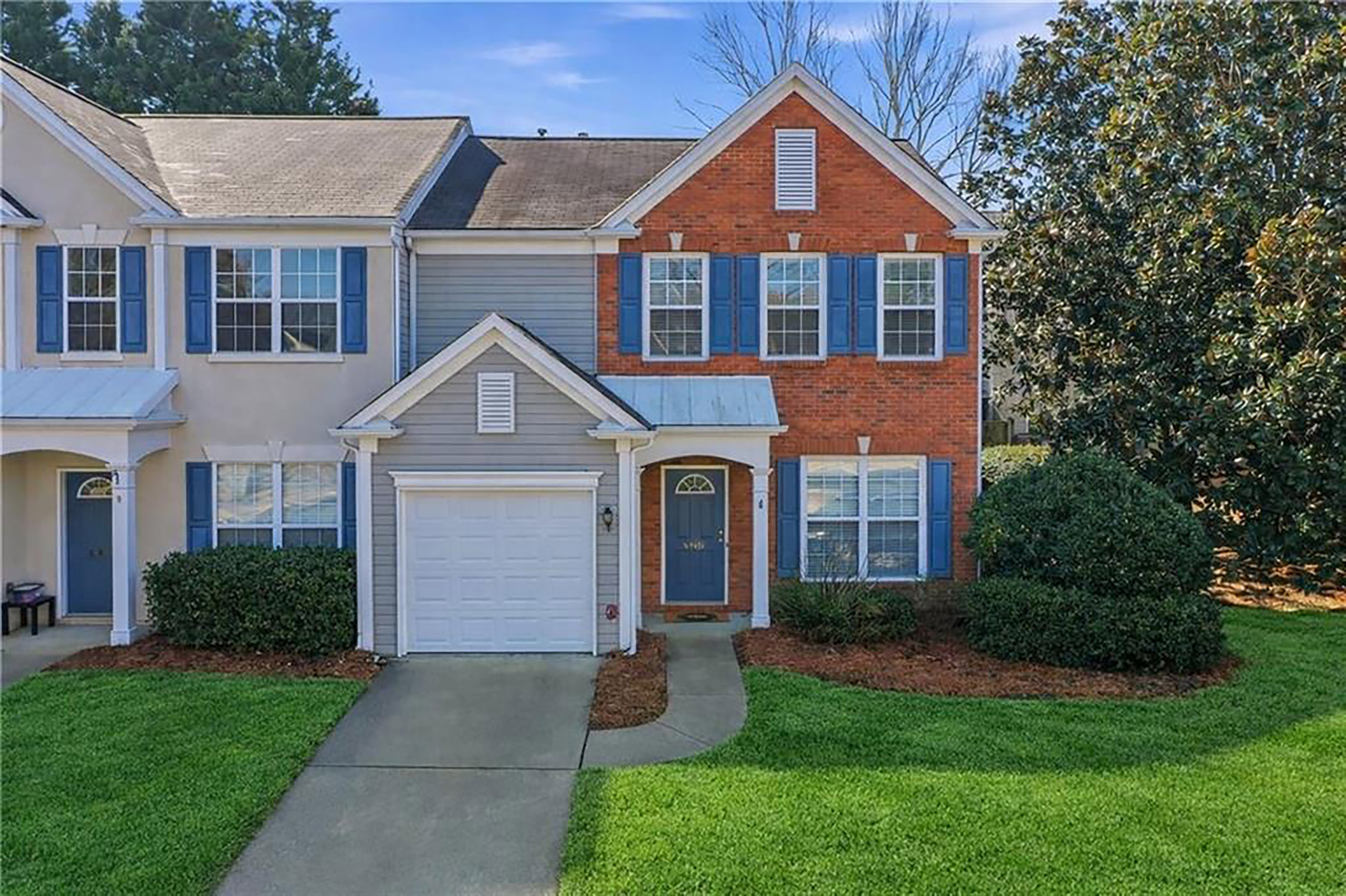  Beautifully Maintained Townhome in Sought-After Creekside at Mansell - 物件實景