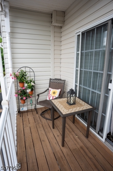 Raritan Twp., New Jersey, 08822, United States, 3 Bedrooms Bedrooms, ,3 BathroomsBathrooms,Residential,For Sale,1913482