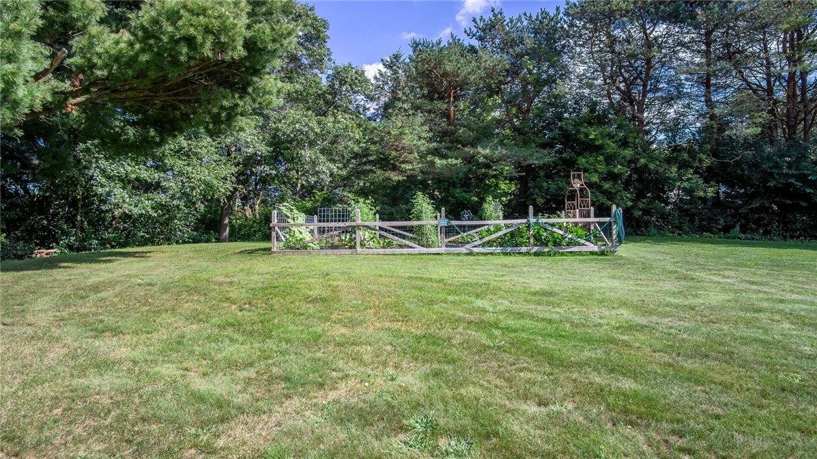 Bloomer, Wisconsin, 54724, United States, 4 Bedrooms Bedrooms, ,3 BathroomsBathrooms,Residential,For Sale,1983863