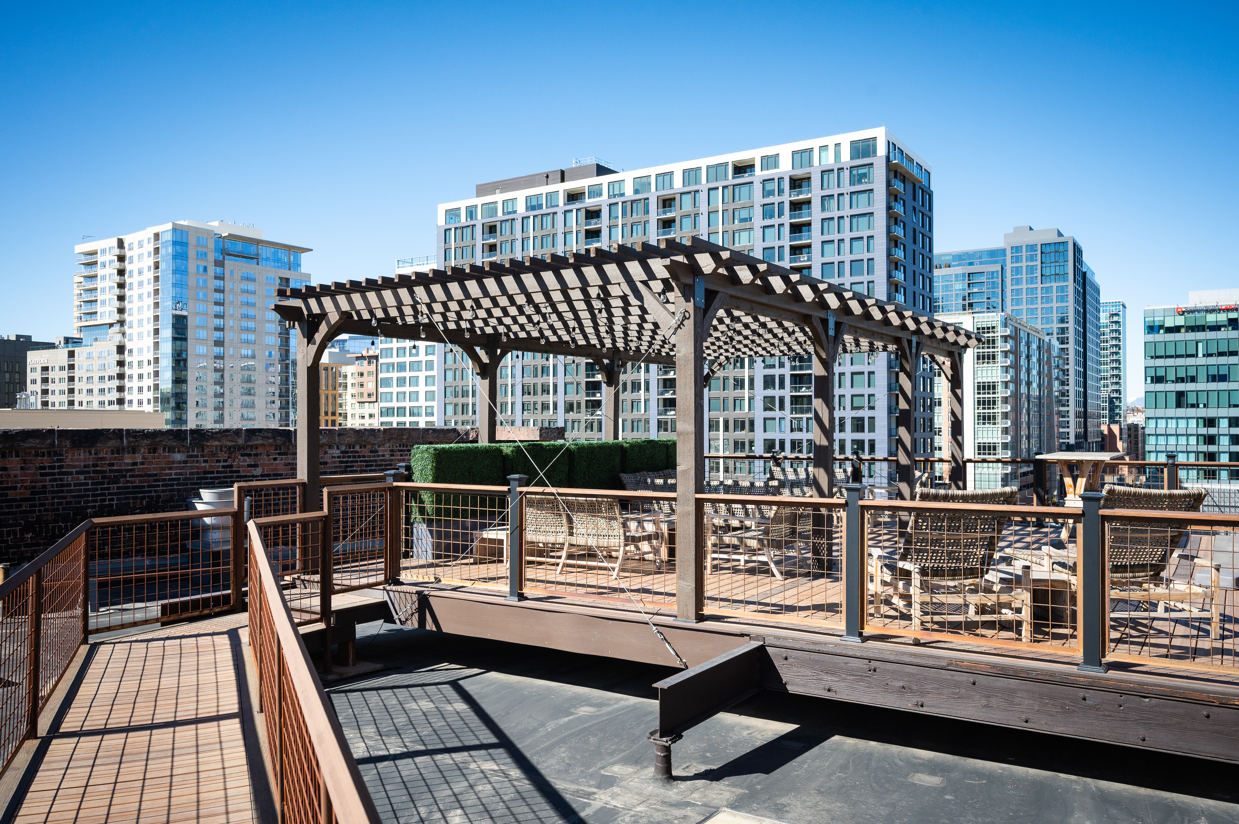  Unit 518 Occupies the Top Floor of the Ice House Lofts - 物件實景