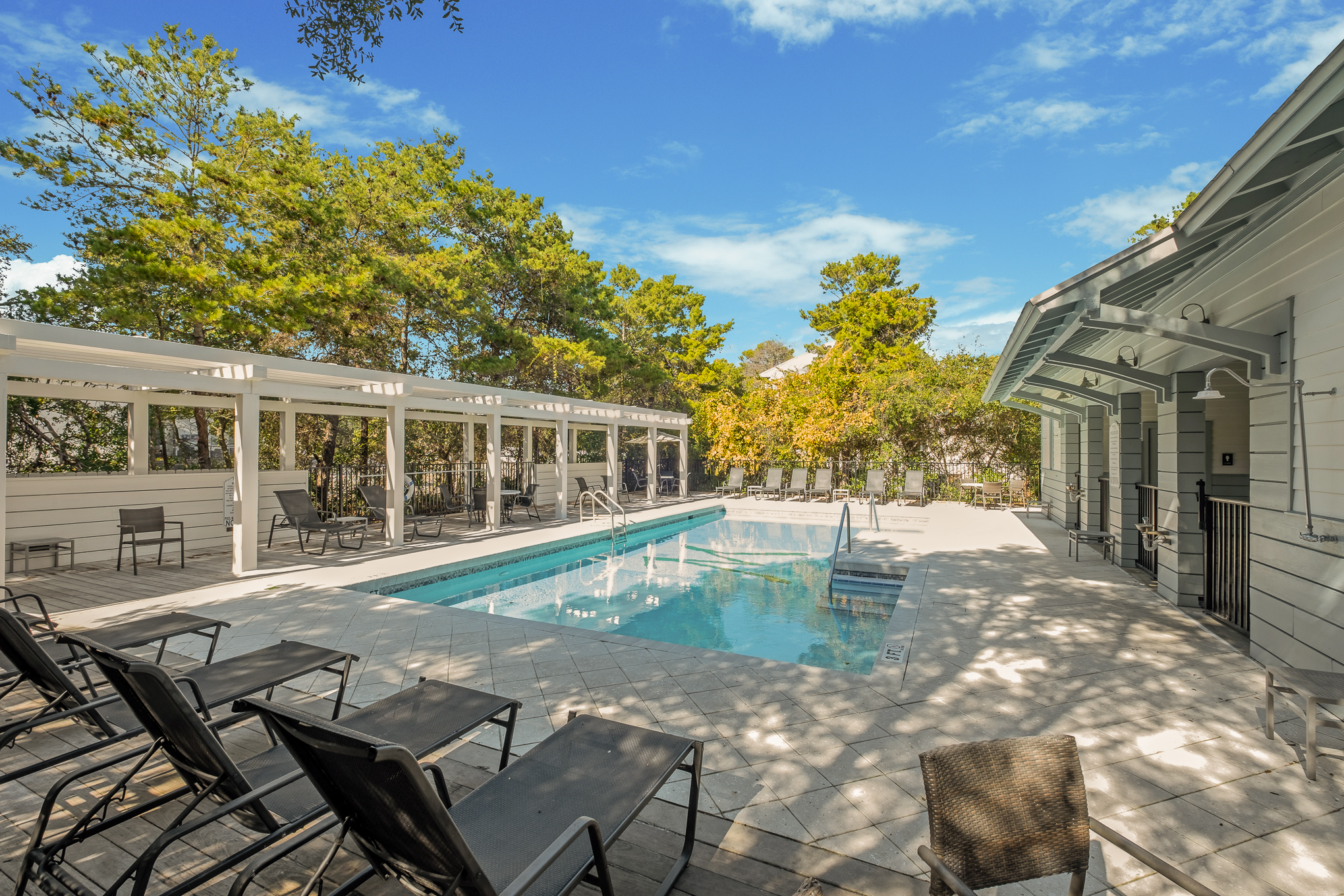  Renovated Cottage With Deeded Beach Access Near 30A - 物件實景