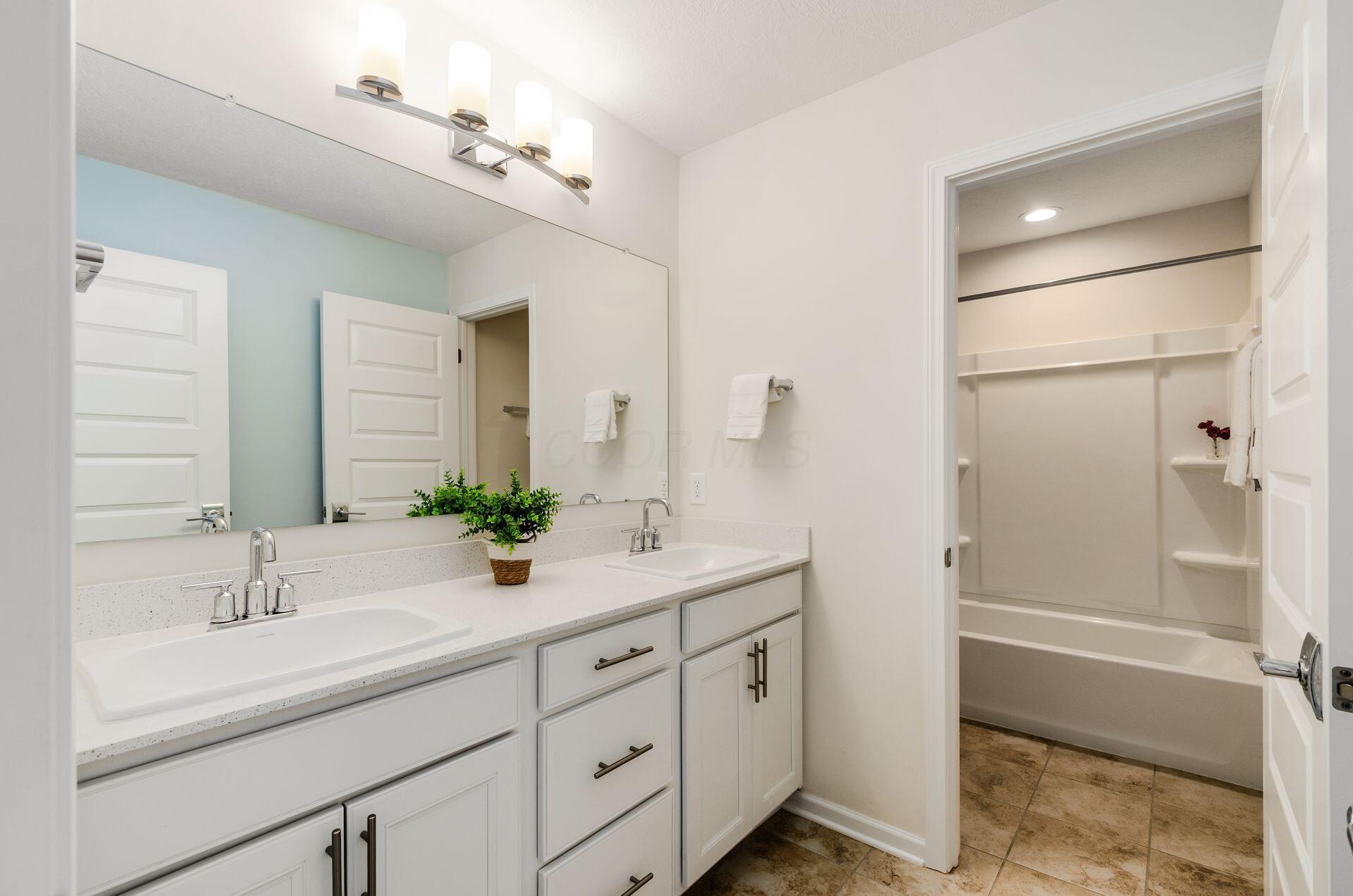 Westerville, Ohio, 43081, United States, 3 Bedrooms Bedrooms, ,3 BathroomsBathrooms,Residential,For Sale,1924711
