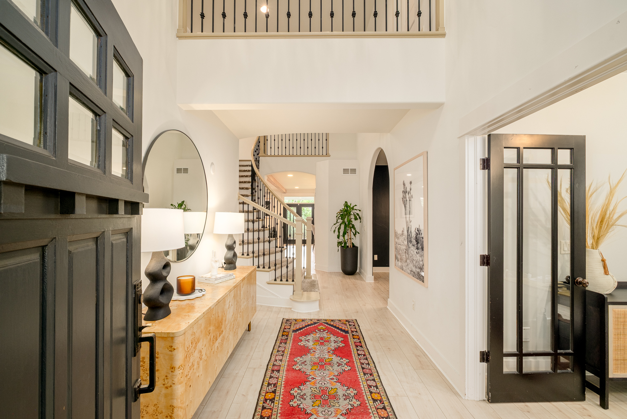  Beautifully Reimagined Residence In The Heart Of University Hills - 物件實景