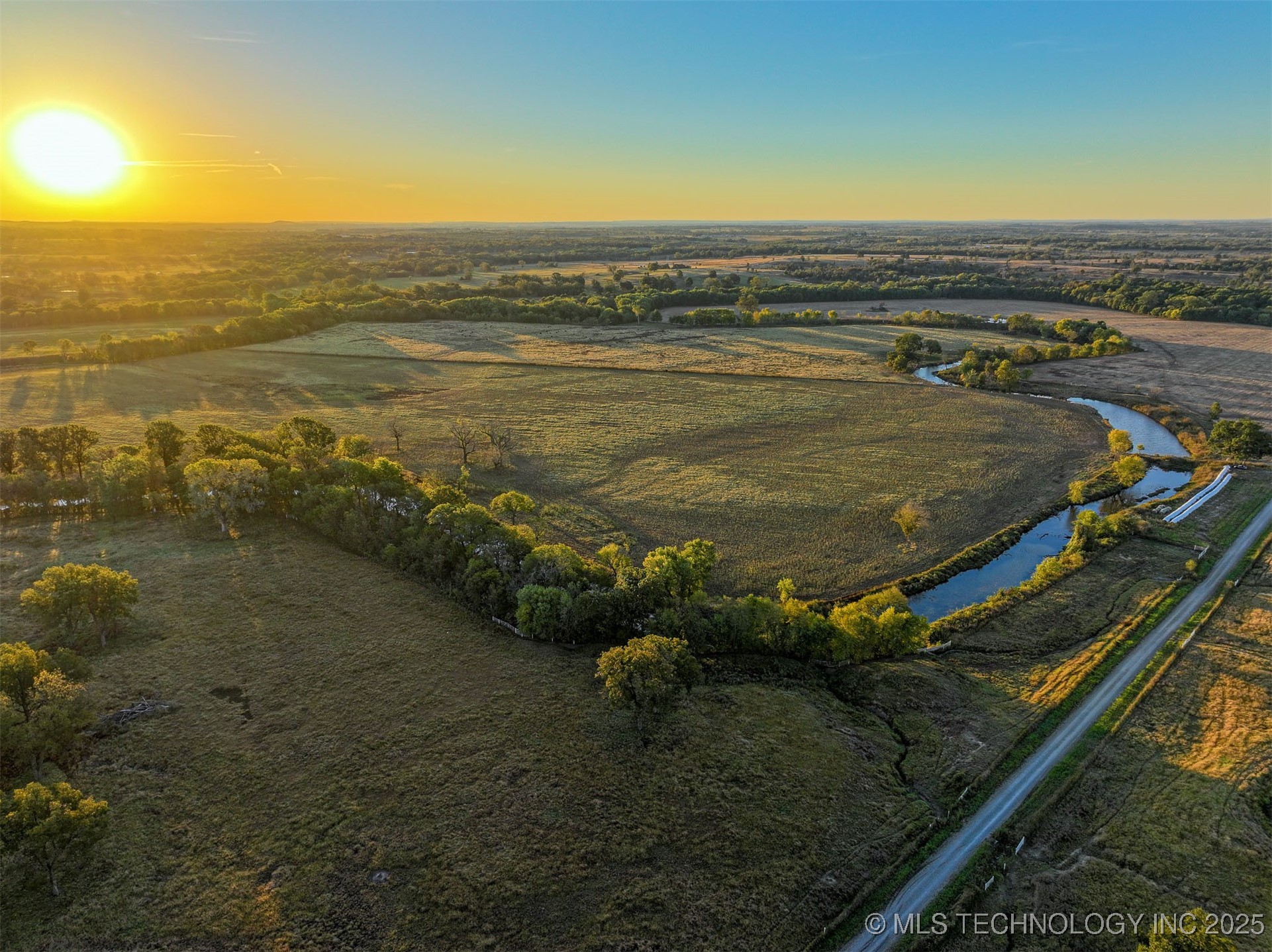 Haskell, Oklahoma, 74436, United States, ,Residential,For Sale,1989058