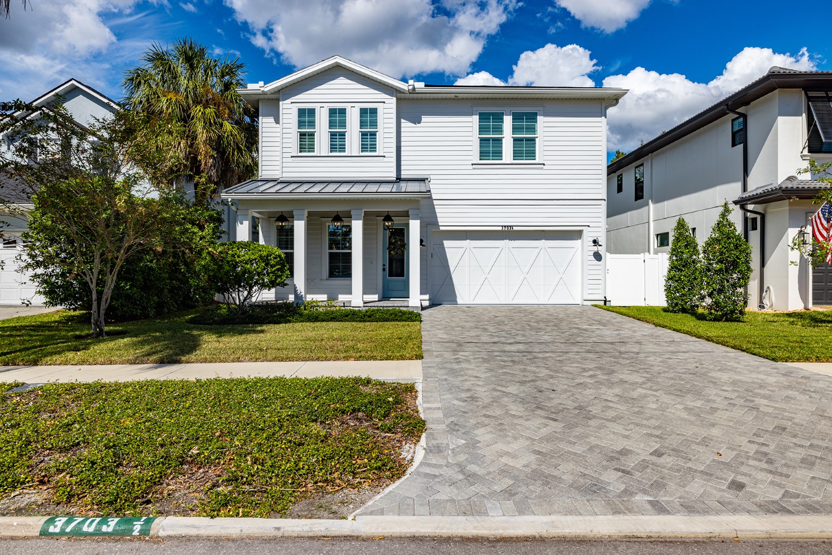 Tampa, Florida, 33629, United States, 4 Bedrooms Bedrooms, ,4 BathroomsBathrooms,Residential,For Sale,1981246