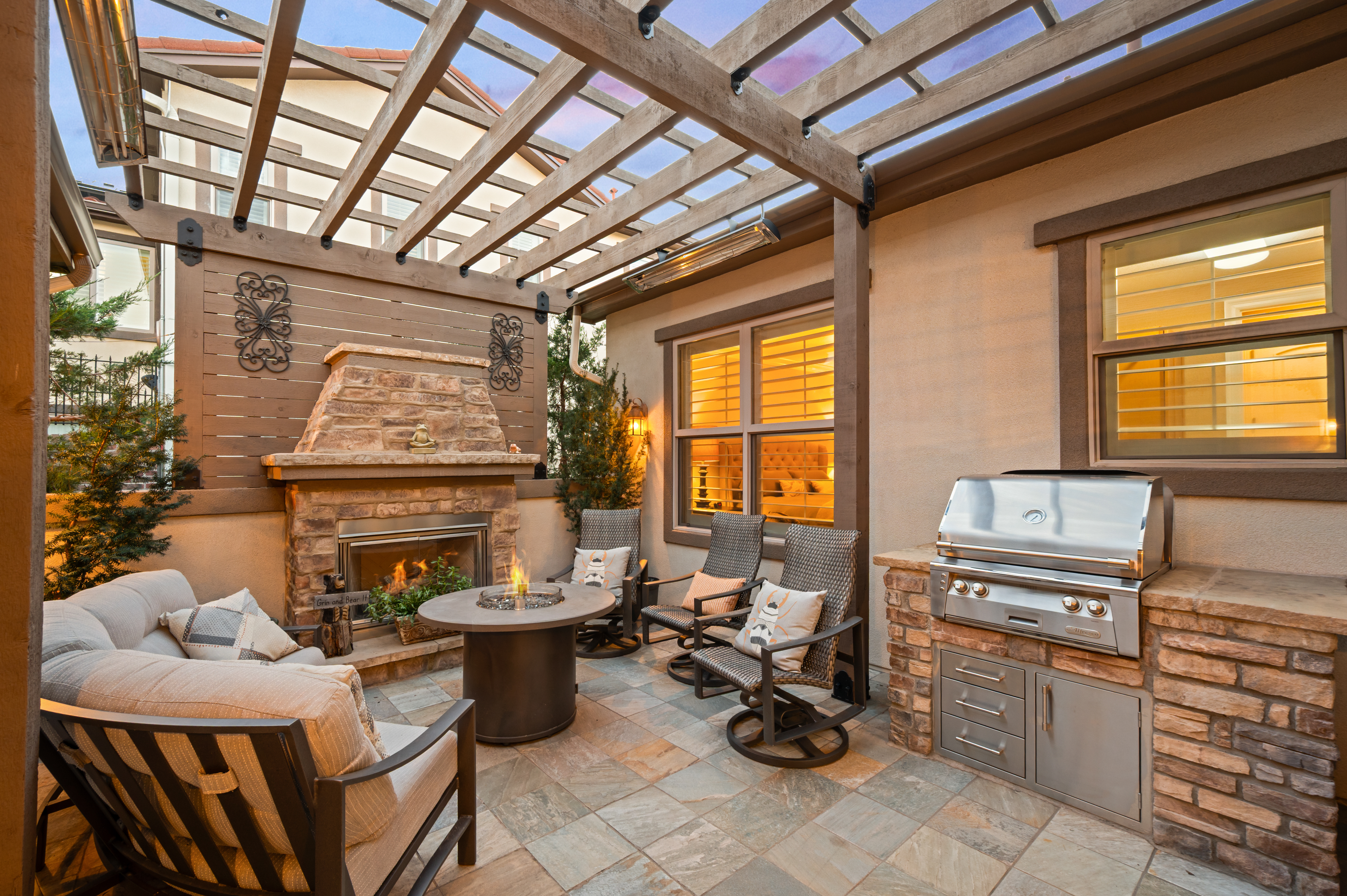  Infinity Ranch  Meticulous Upgrades - 物件實景