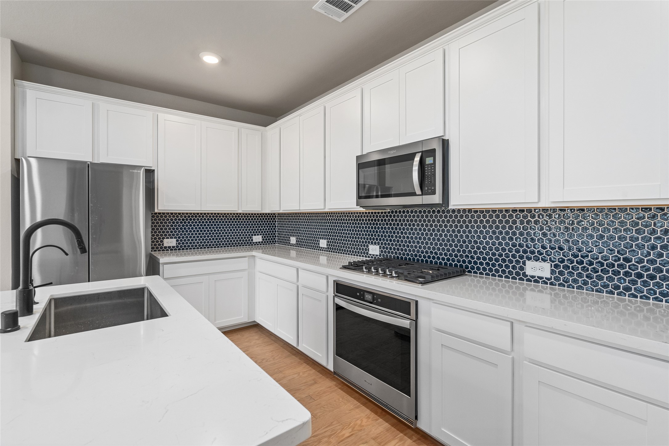  9406 Caddo Ridge Lane - 物件實景