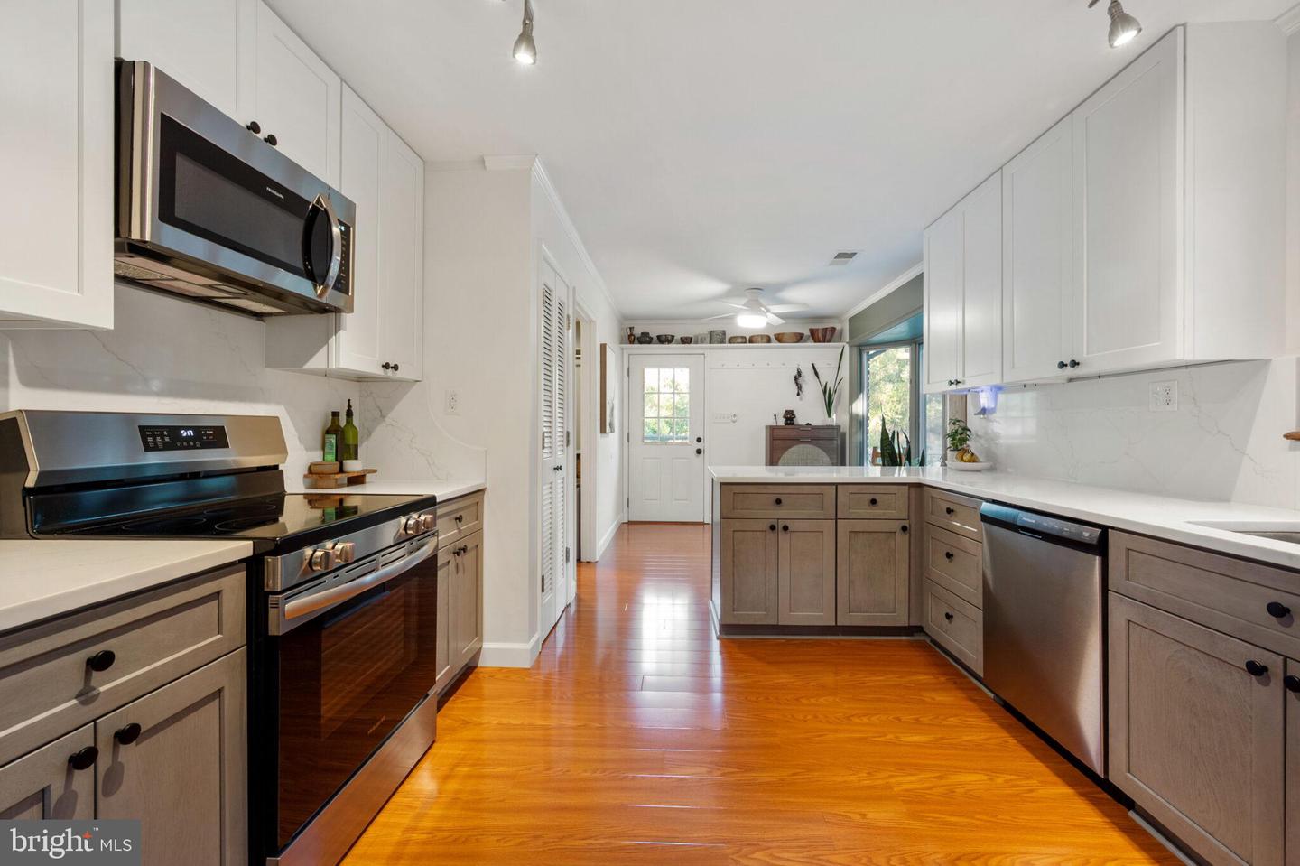 Bryans Road, Maryland, 20616, United States, 3 Bedrooms Bedrooms, ,2 BathroomsBathrooms,Residential,For Sale,1965658