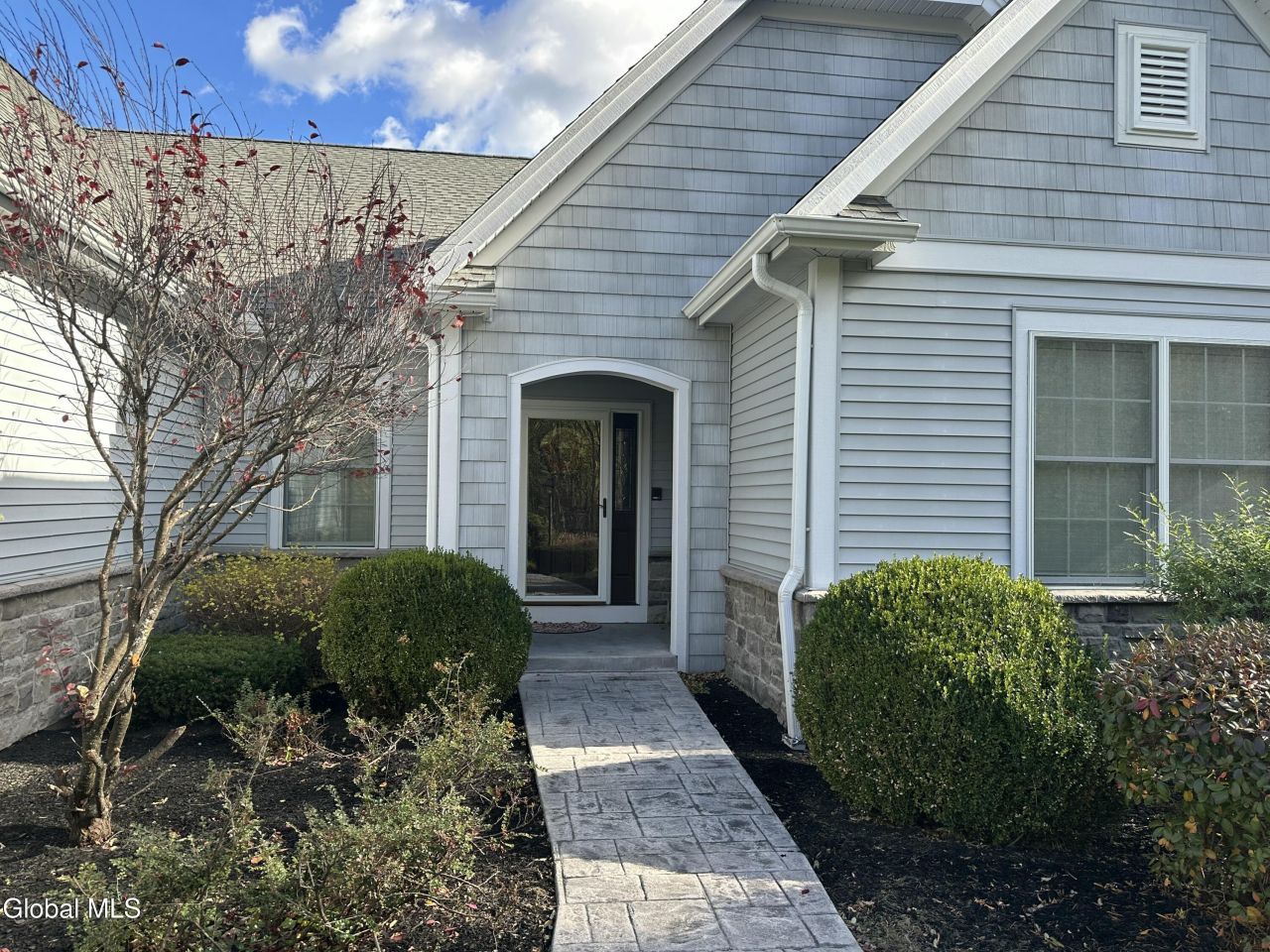 Altamont, New York, 12009, United States, 3 Bedrooms Bedrooms, ,3 BathroomsBathrooms,Residential,For Sale,1988112