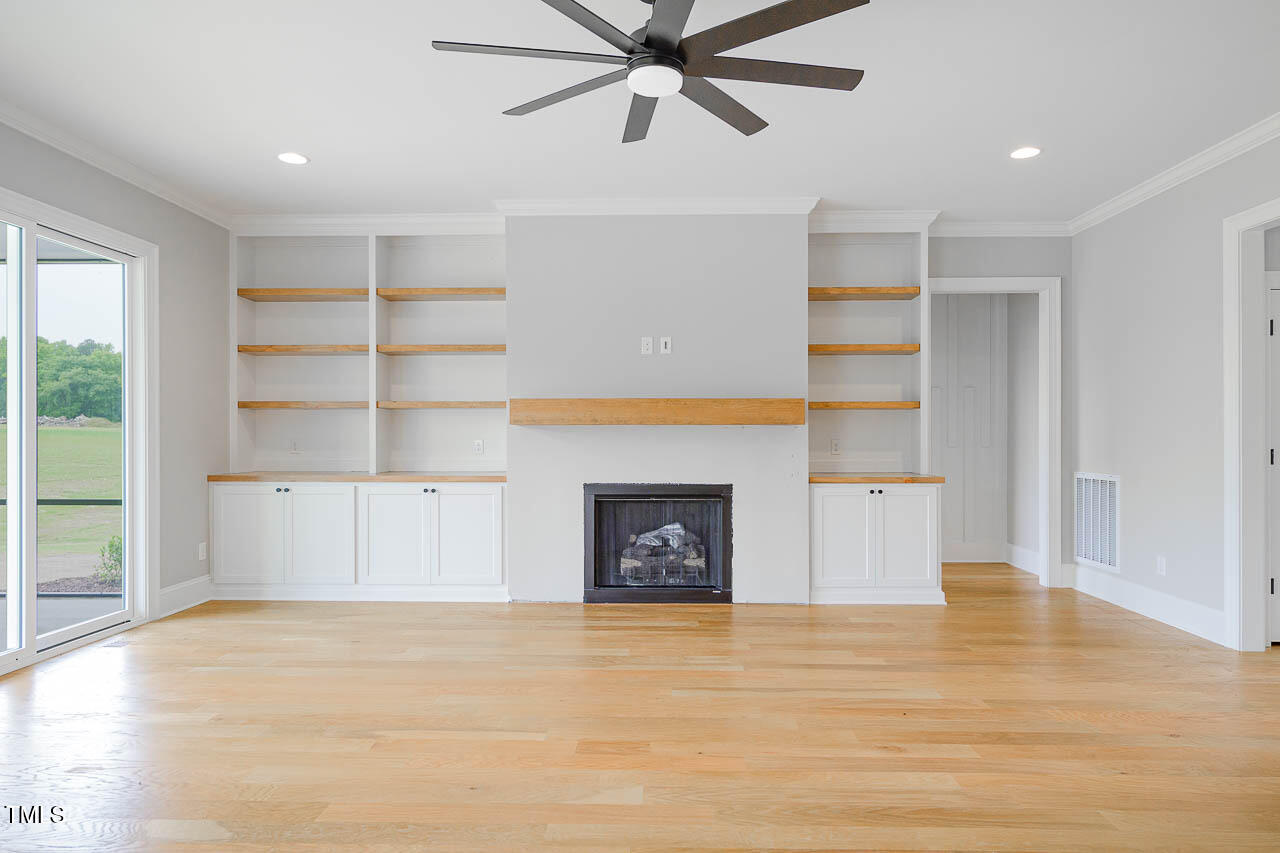 Zebulon, North Carolina, 27597, United States, 4 Bedrooms Bedrooms, ,5 BathroomsBathrooms,Residential,For Sale,1829128