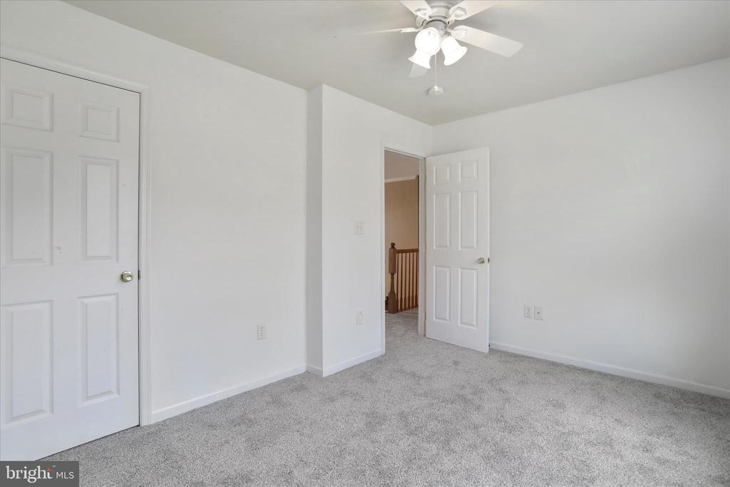 Bunker Hill, West Virginia, 25413, United States, 4 Bedrooms Bedrooms, ,4 BathroomsBathrooms,Residential,For Sale,1991457