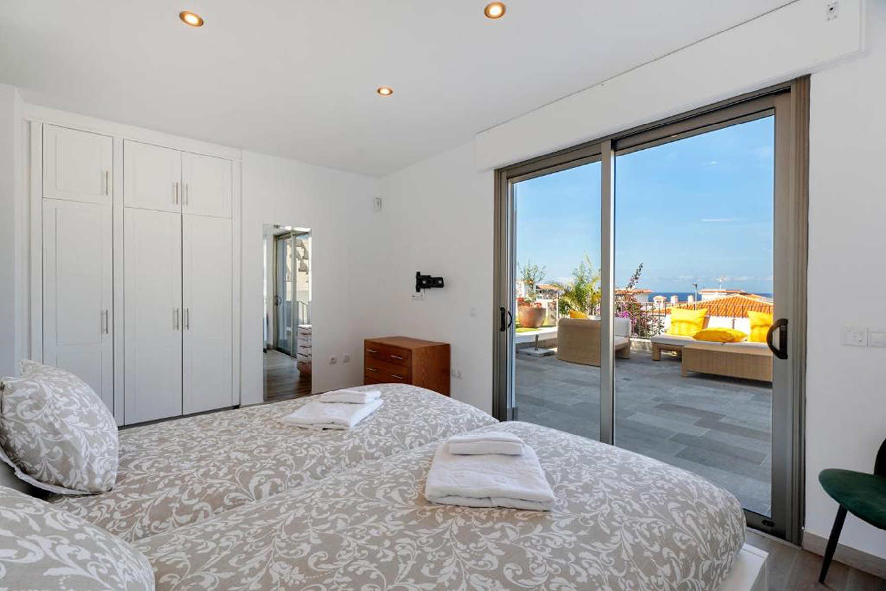  Contemporary Villa for Sale in Puerto de Santiago, Tenerife - 物件實景