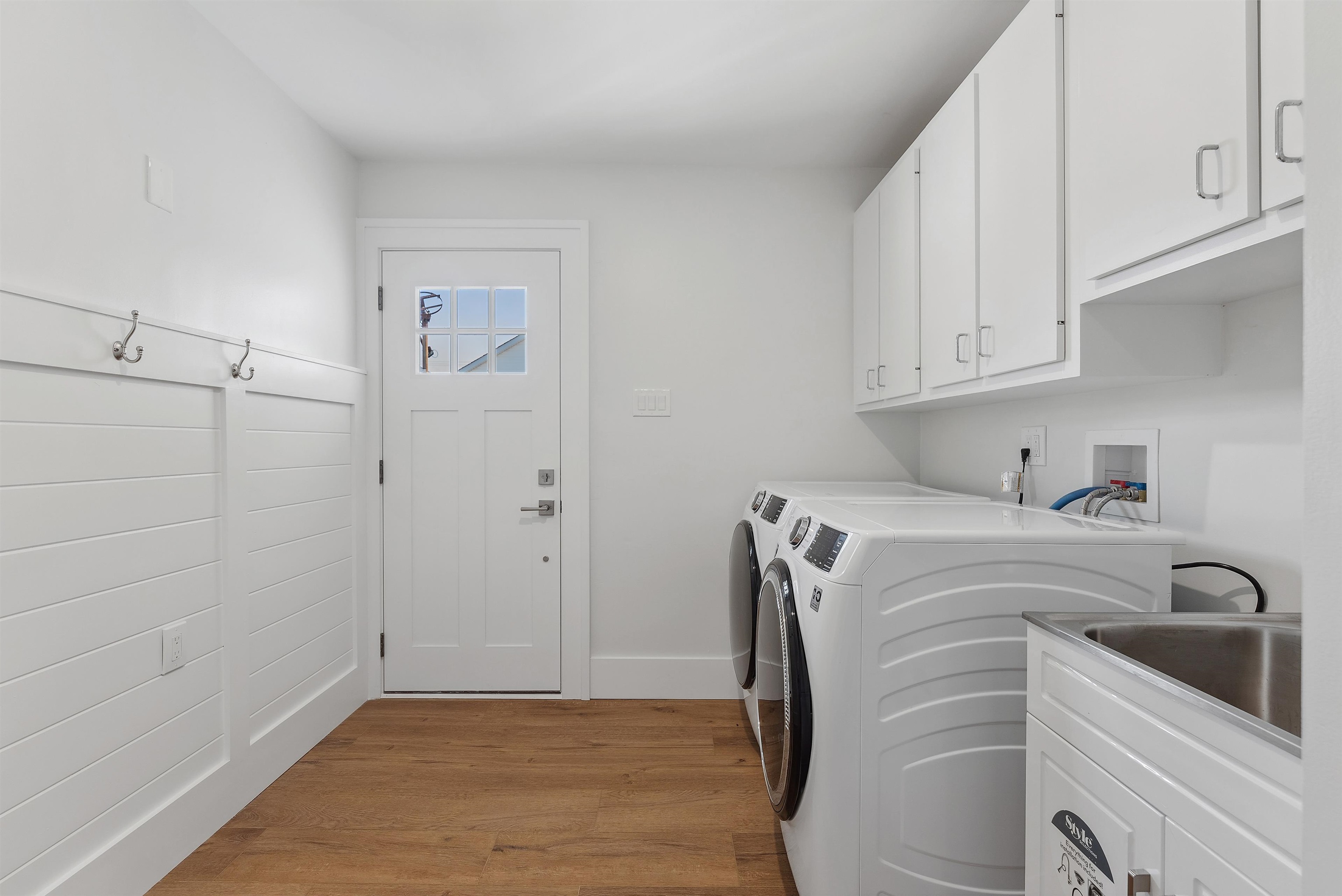 North Wildwood, New Jersey, 08260, United States, 3 Bedrooms Bedrooms, ,2 BathroomsBathrooms,Residential,For Sale,1978579