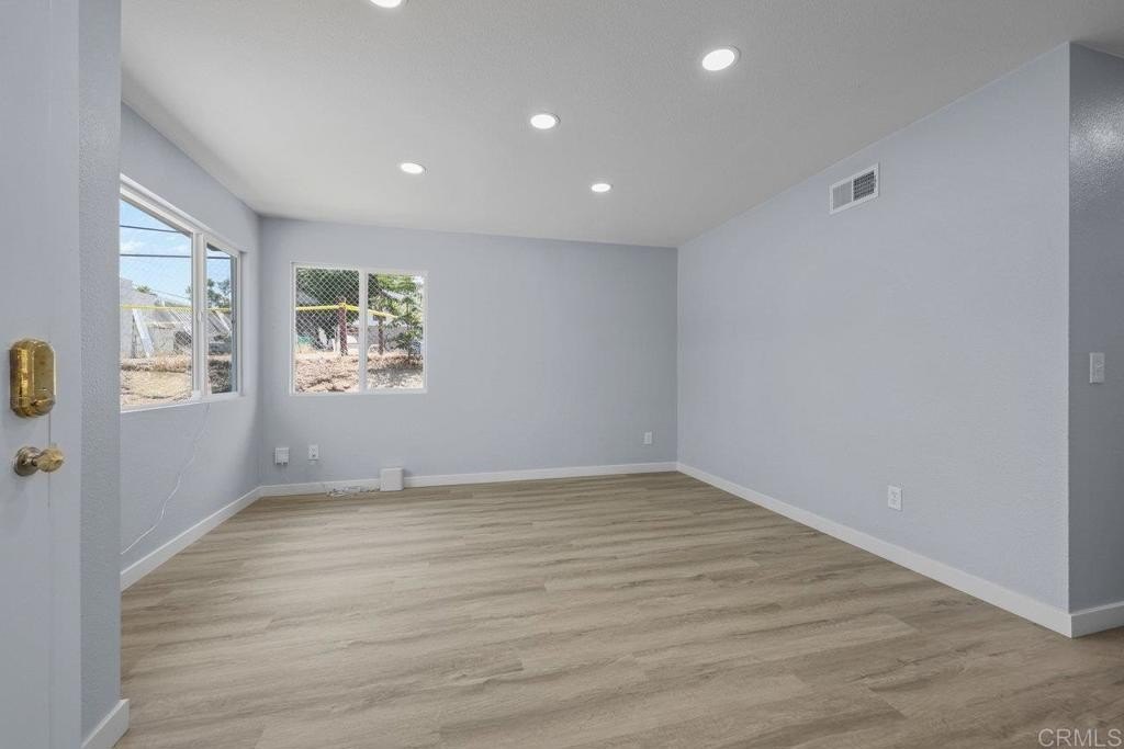 Santee, California, 92071, United States, 3 Bedrooms Bedrooms, ,2 BathroomsBathrooms,Residential,For Sale,1925714