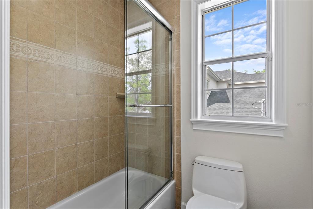 Tampa, Florida, 33629, United States, 4 Bedrooms Bedrooms, ,4 BathroomsBathrooms,Residential,For Sale,1885356