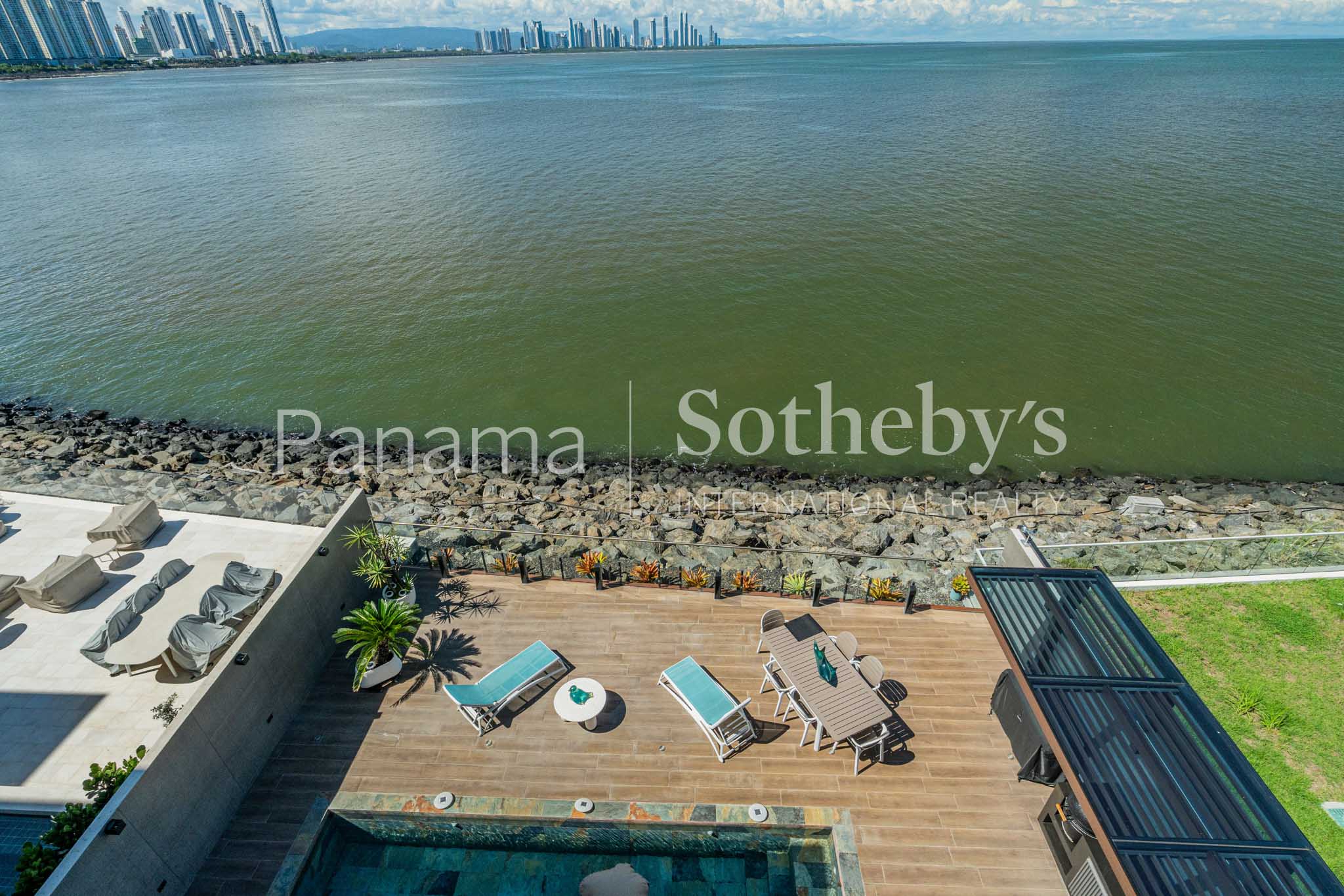  Three-Bedroom Furnished Waterfront Residence  Ocean Villa, Ocean Reef Islands - 物件實景
